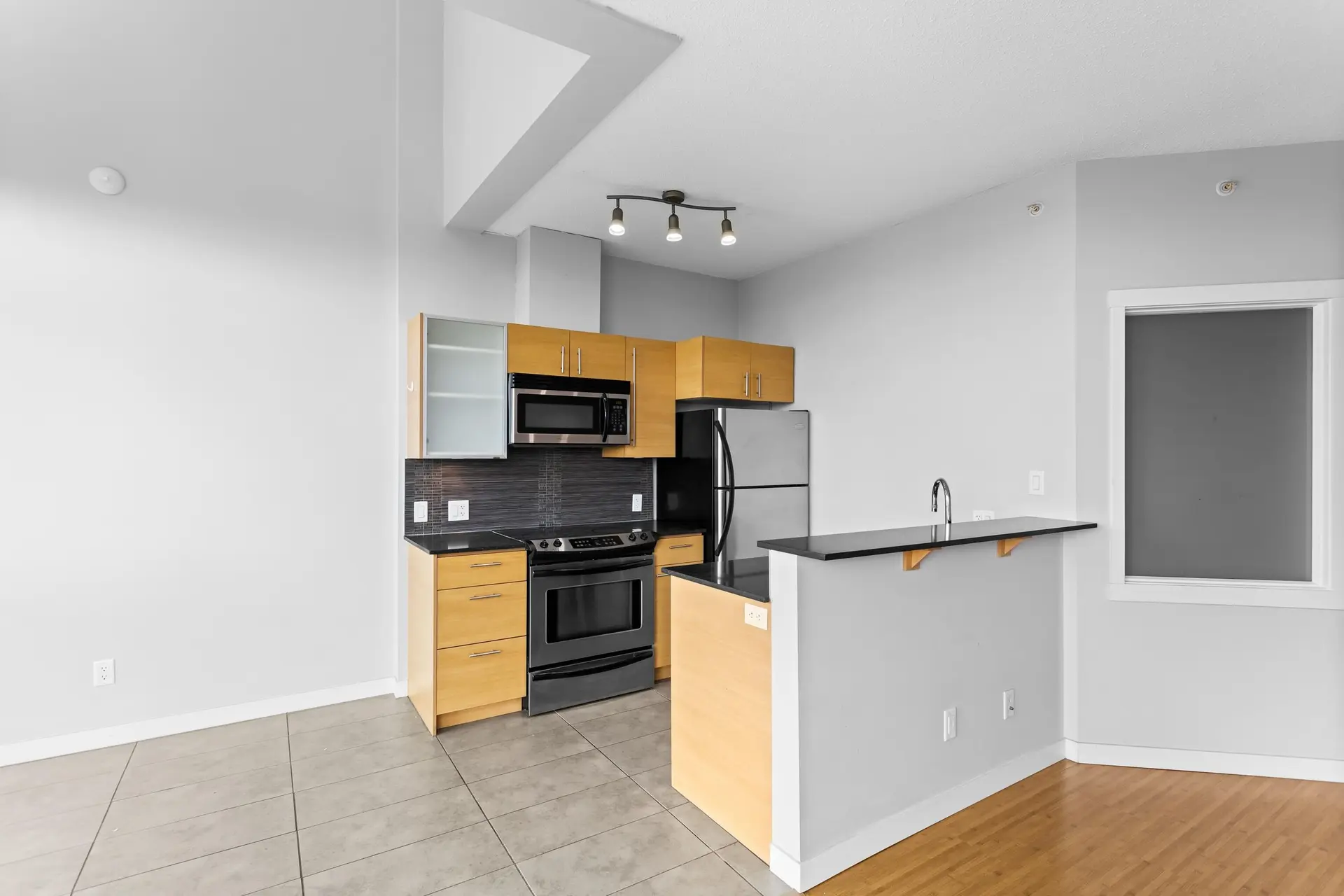 Property at #2209 13399 104 AVENUE, Surrey, BC