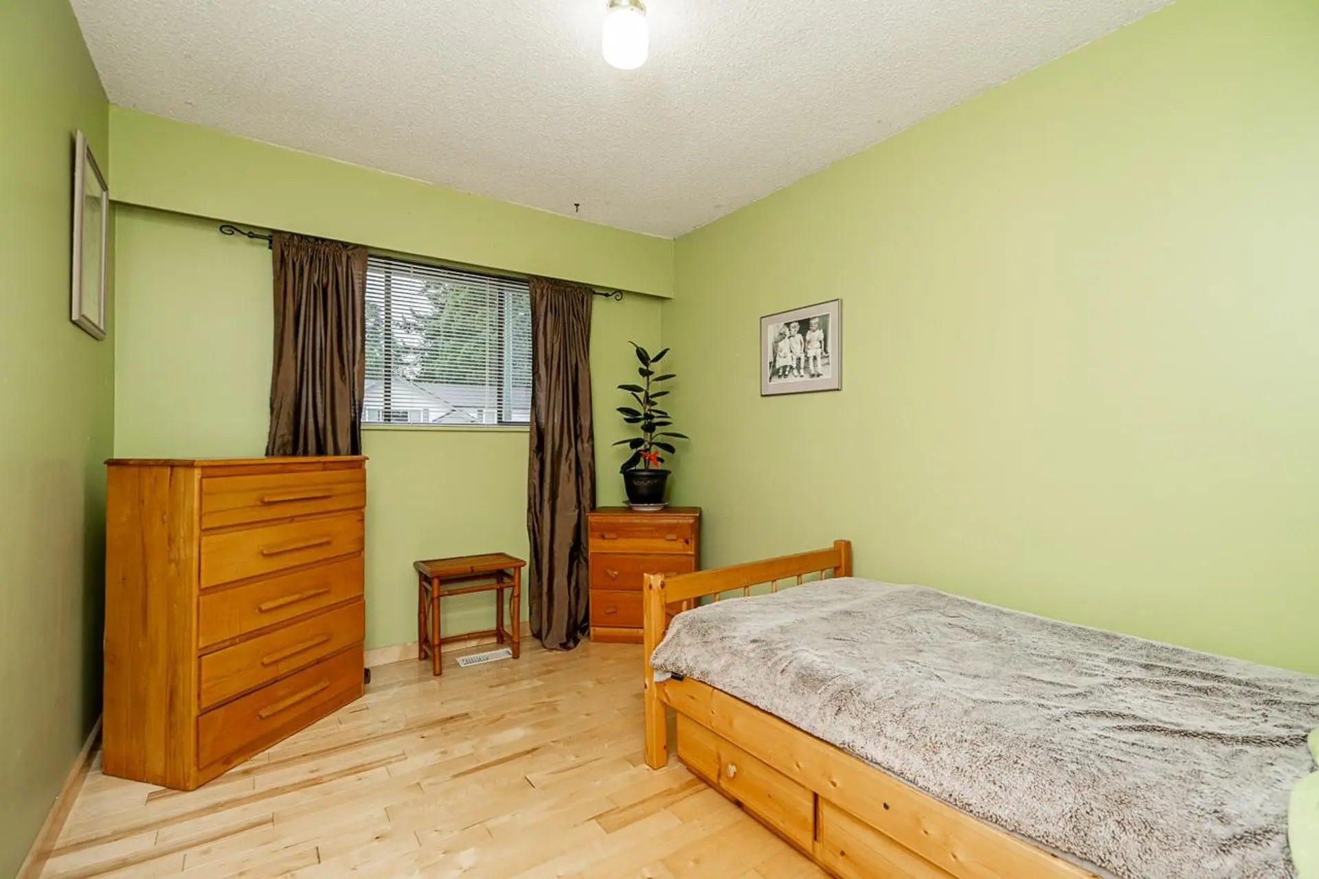 Property at 7072 E BREWSTER DRIVE, Delta, BC