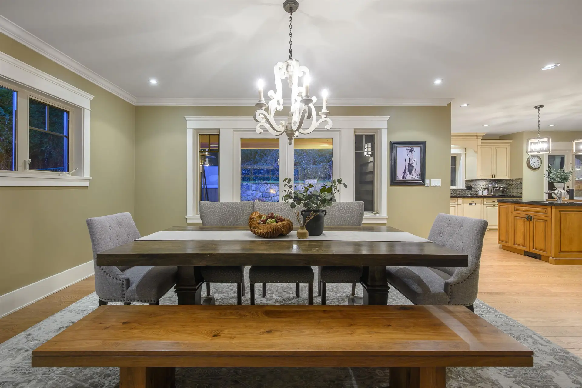 Property at 3402 ANNE MACDONALD WAY, North Vancouver, BC