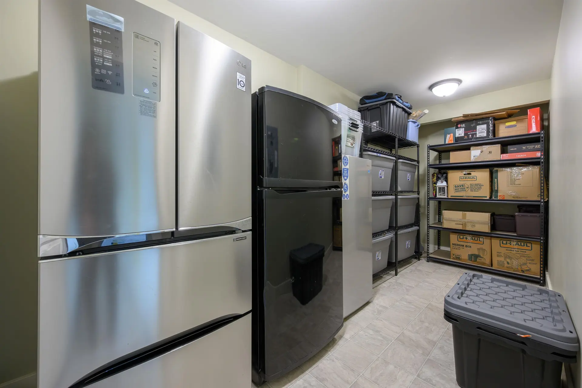 Property at 3402 ANNE MACDONALD WAY, North Vancouver, BC