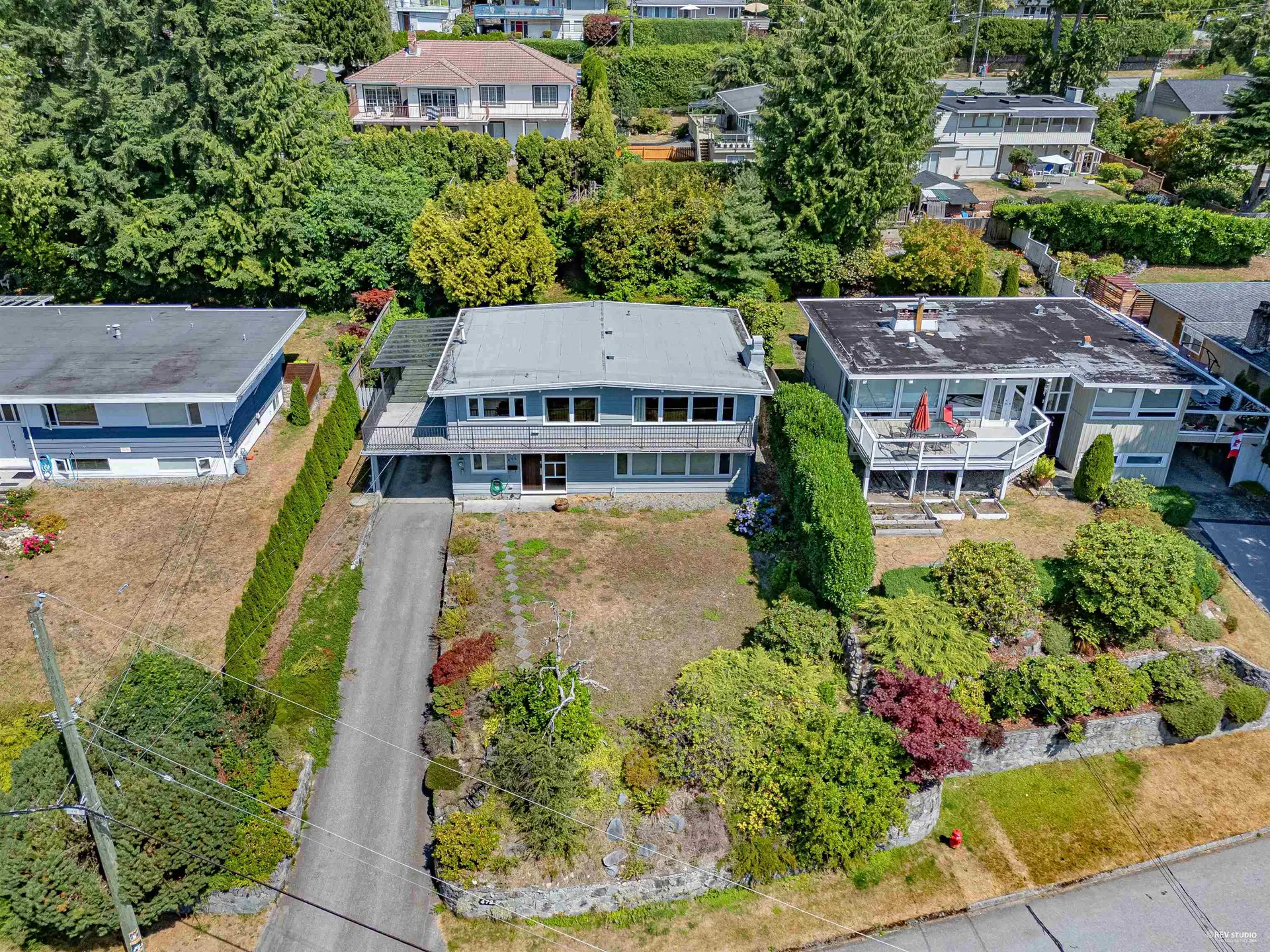 Property at 472 CRESTWOOD AVENUE, North Vancouver, BC