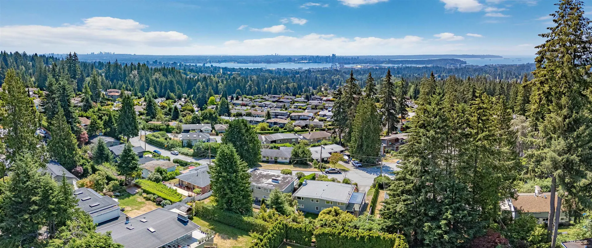 Property at 472 CRESTWOOD AVENUE, North Vancouver, BC