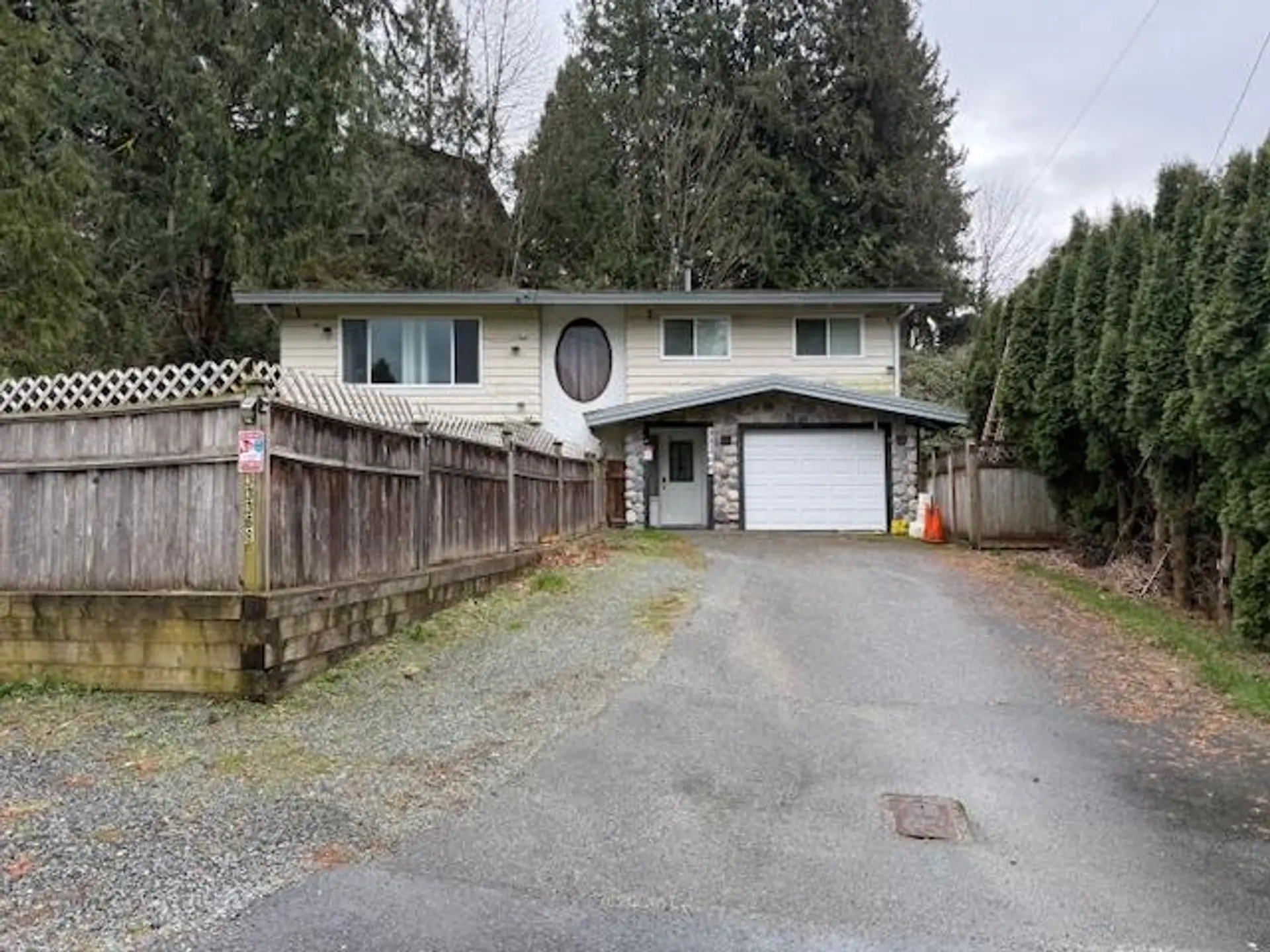 Property at 33368 KNIGHT AVENUE, Mission, BC
