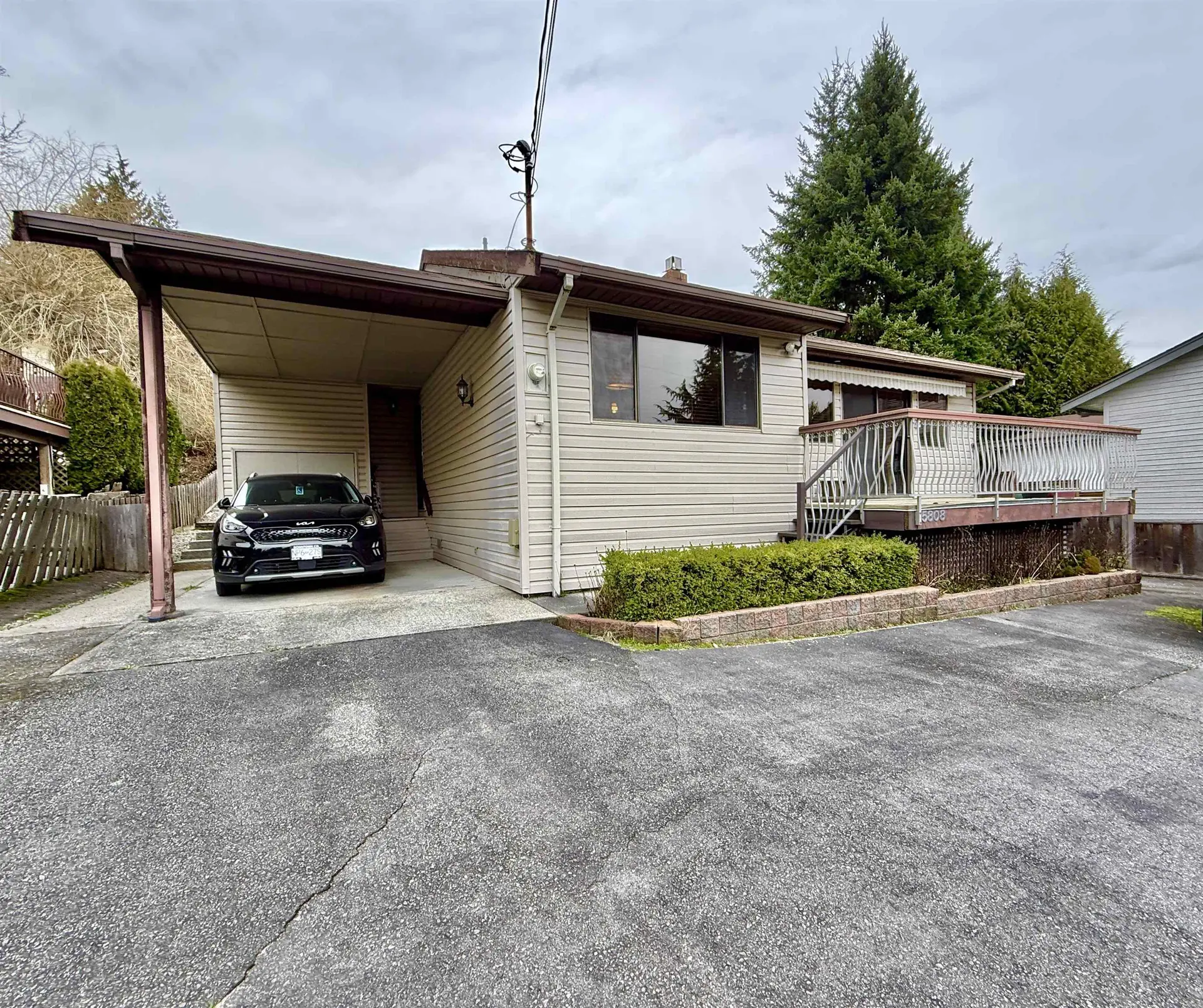 Property at 5808 ANCHOR ROAD, Sechelt, BC