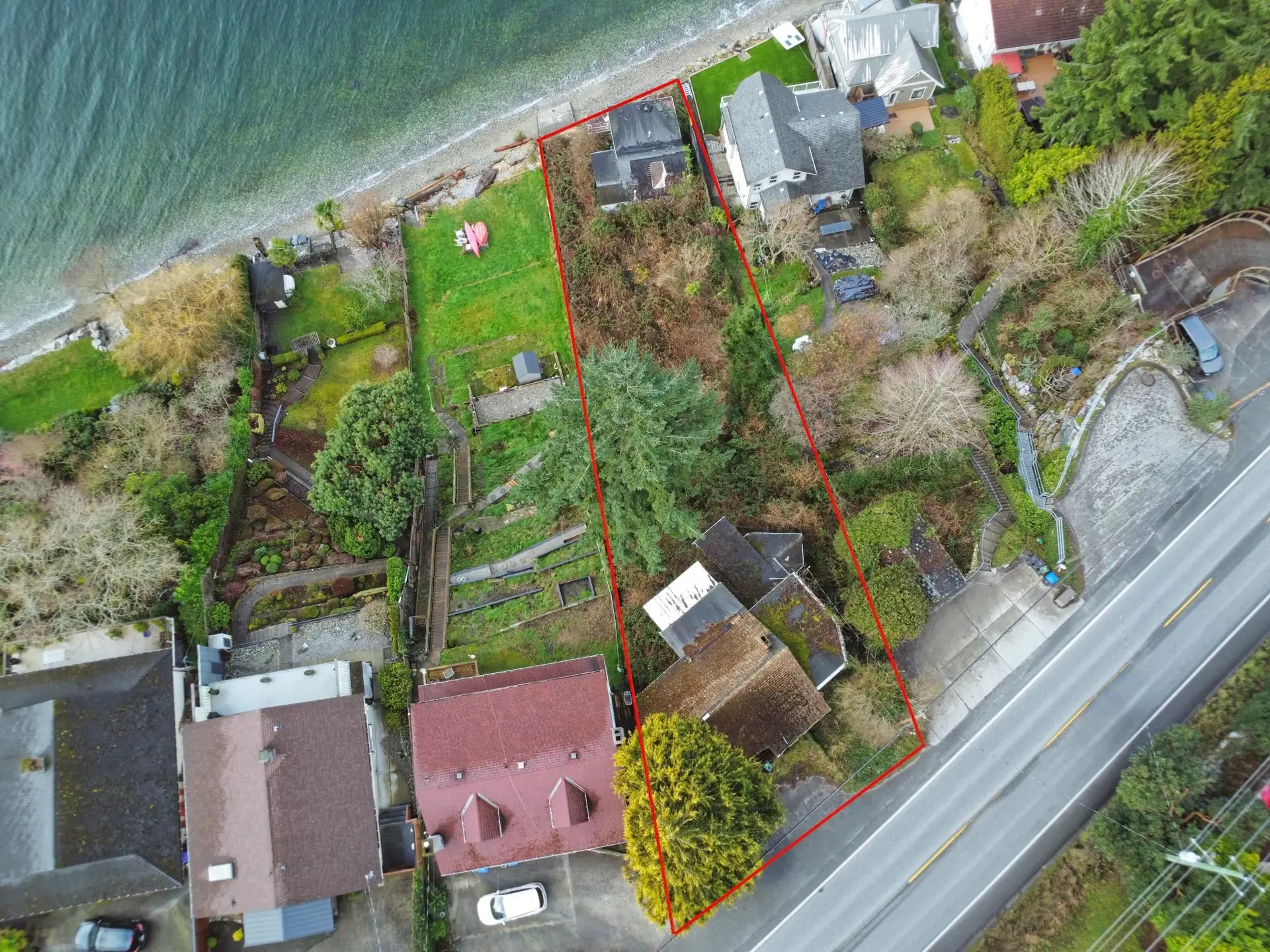 Property at 5225B SUNSHINE COAST HIGHWAY, Sechelt, BC