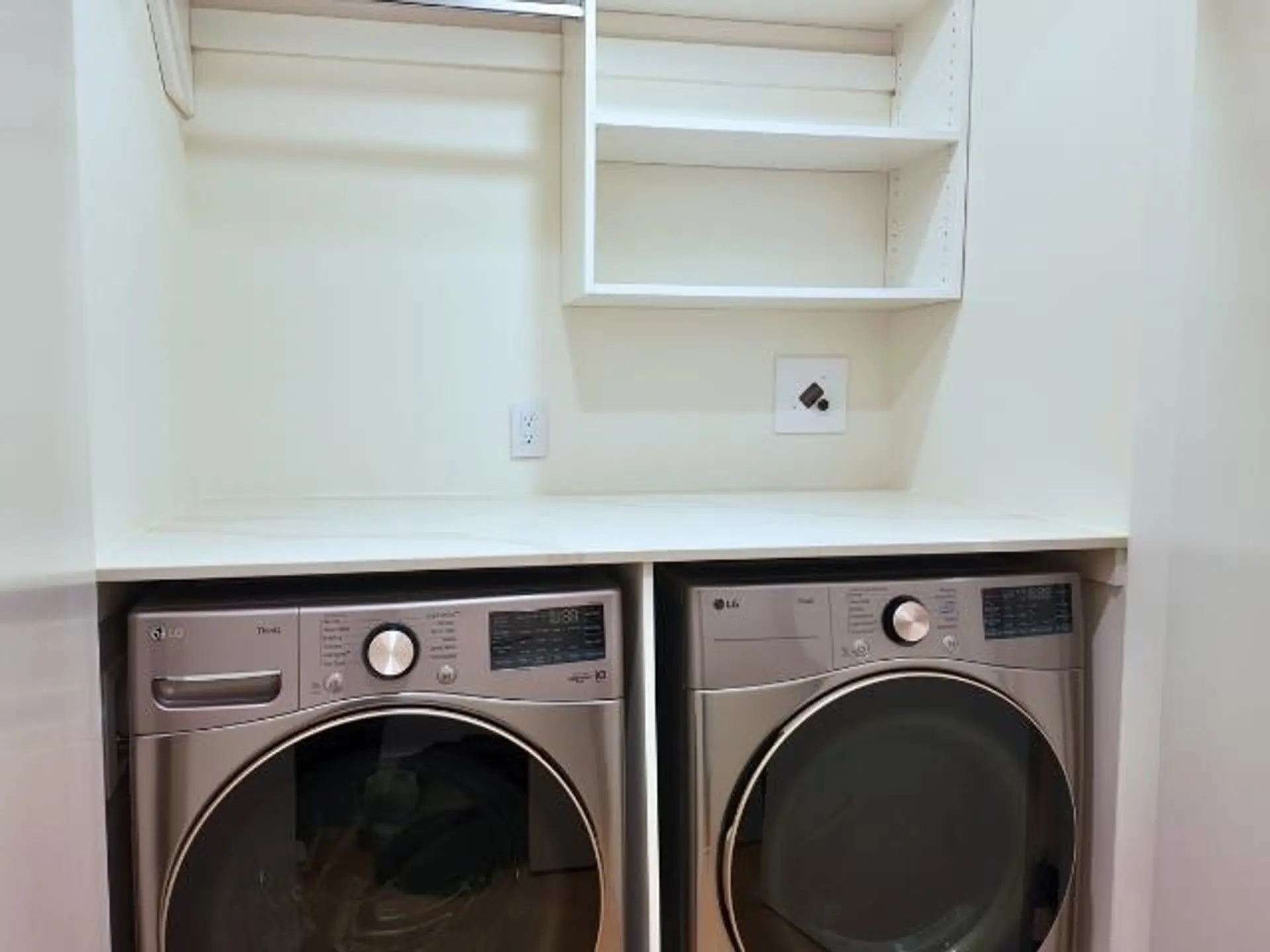 Property at #505 3963 Uplands Way, West Vancouver, BC