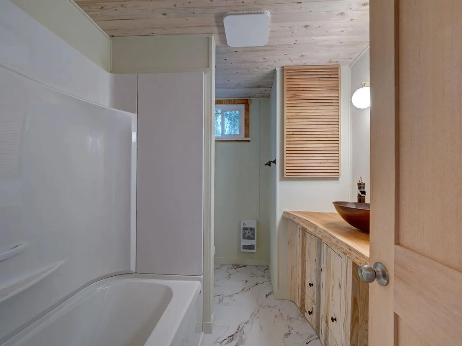 Property at #28 1413 SUNSHINE COAST HIGHWAY, Gibsons, BC