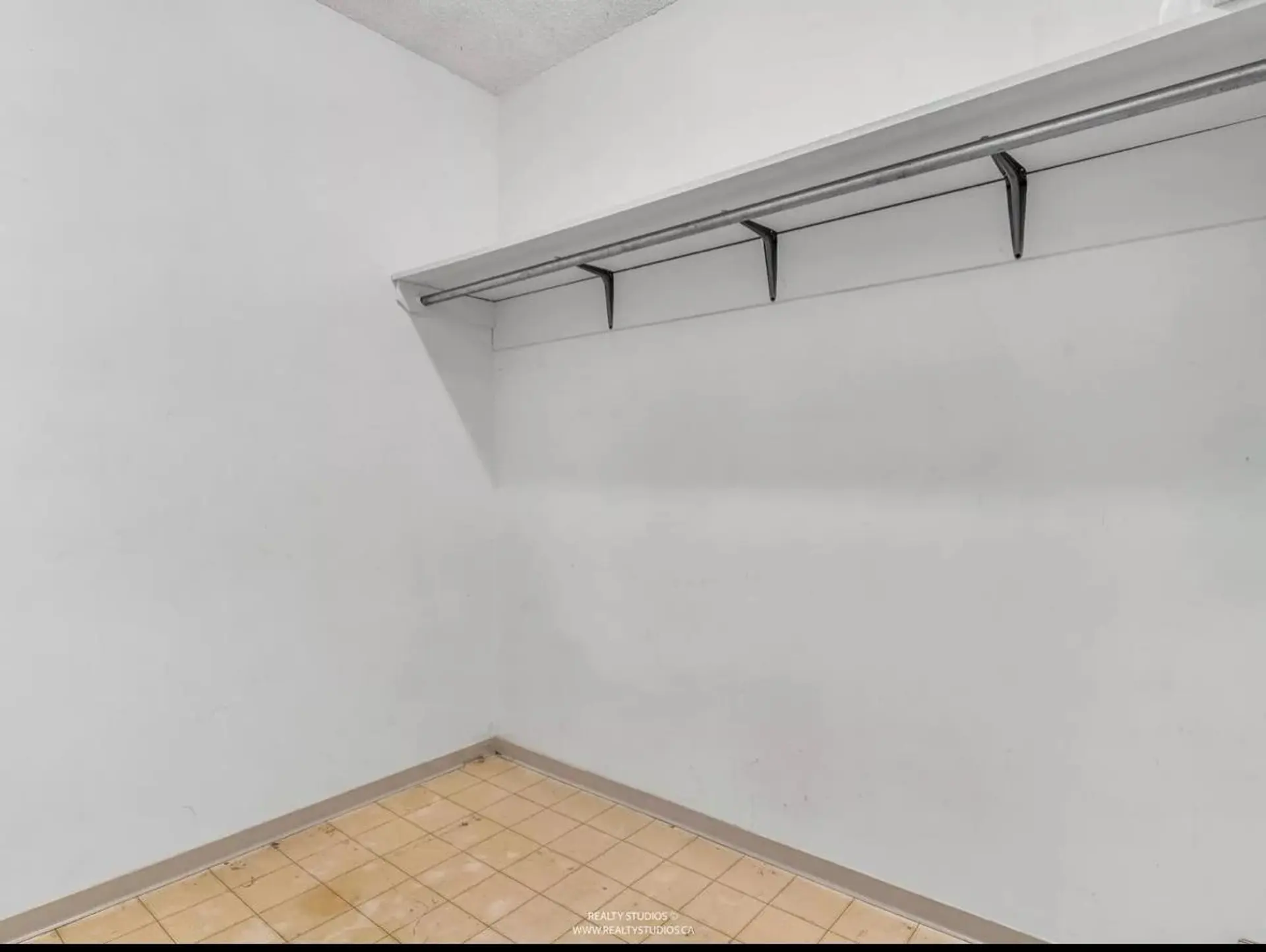 Property at #305 7260 LINDSAY ROAD, Richmond, BC