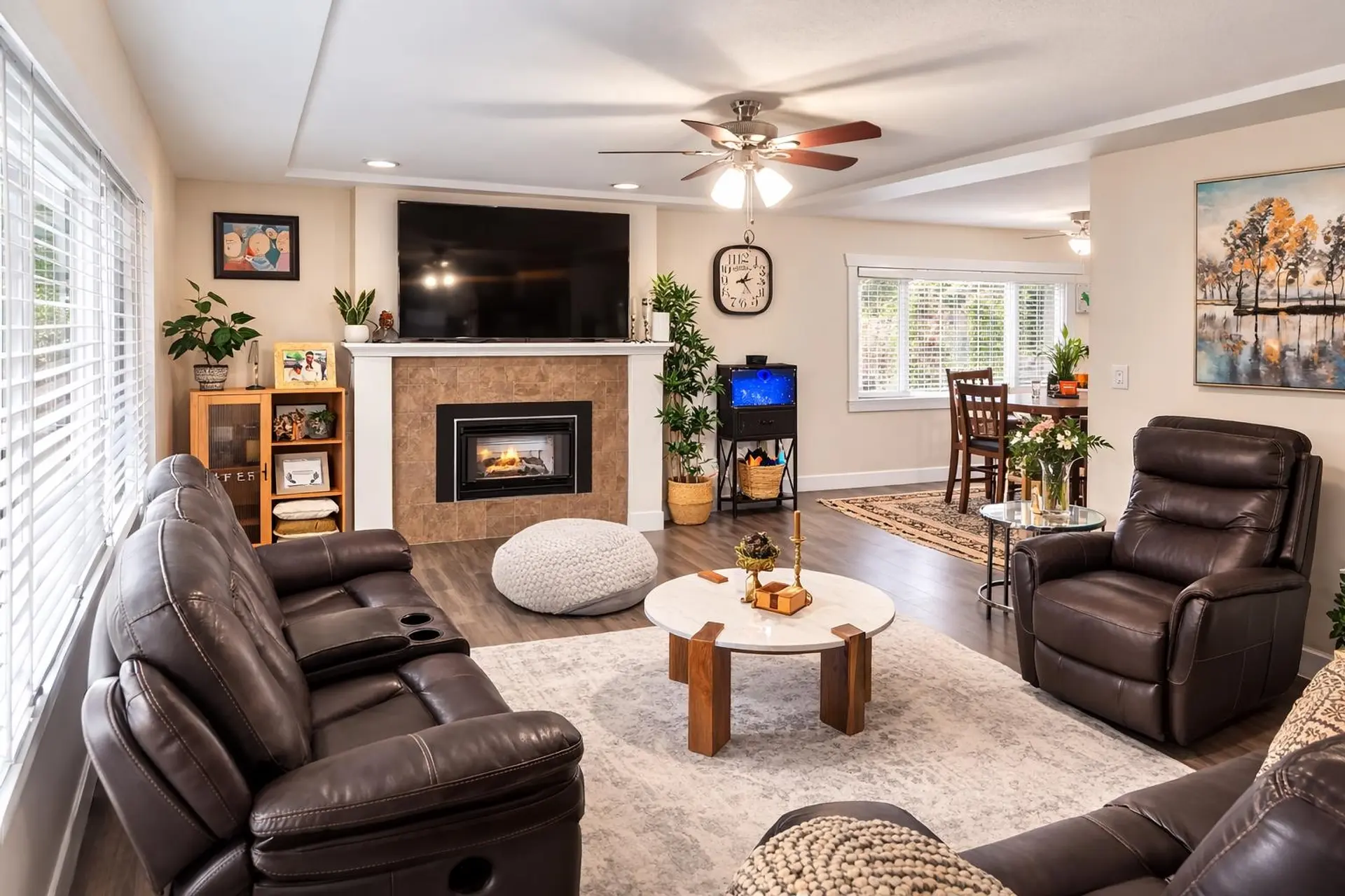 Property at 27964 LEDUNNE AVENUE, Abbotsford, BC