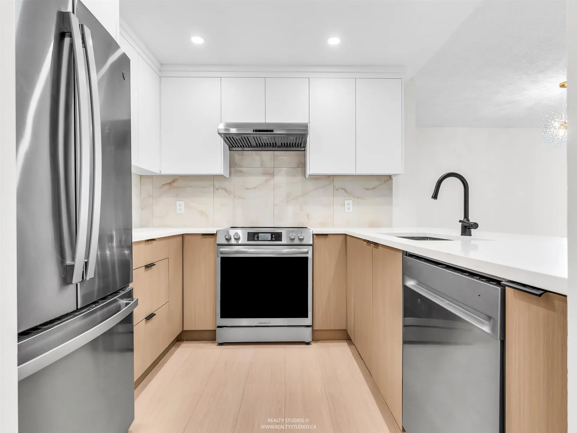 Property at #1003 1135 QUAYSIDE DRIVE, New Westminster, BC