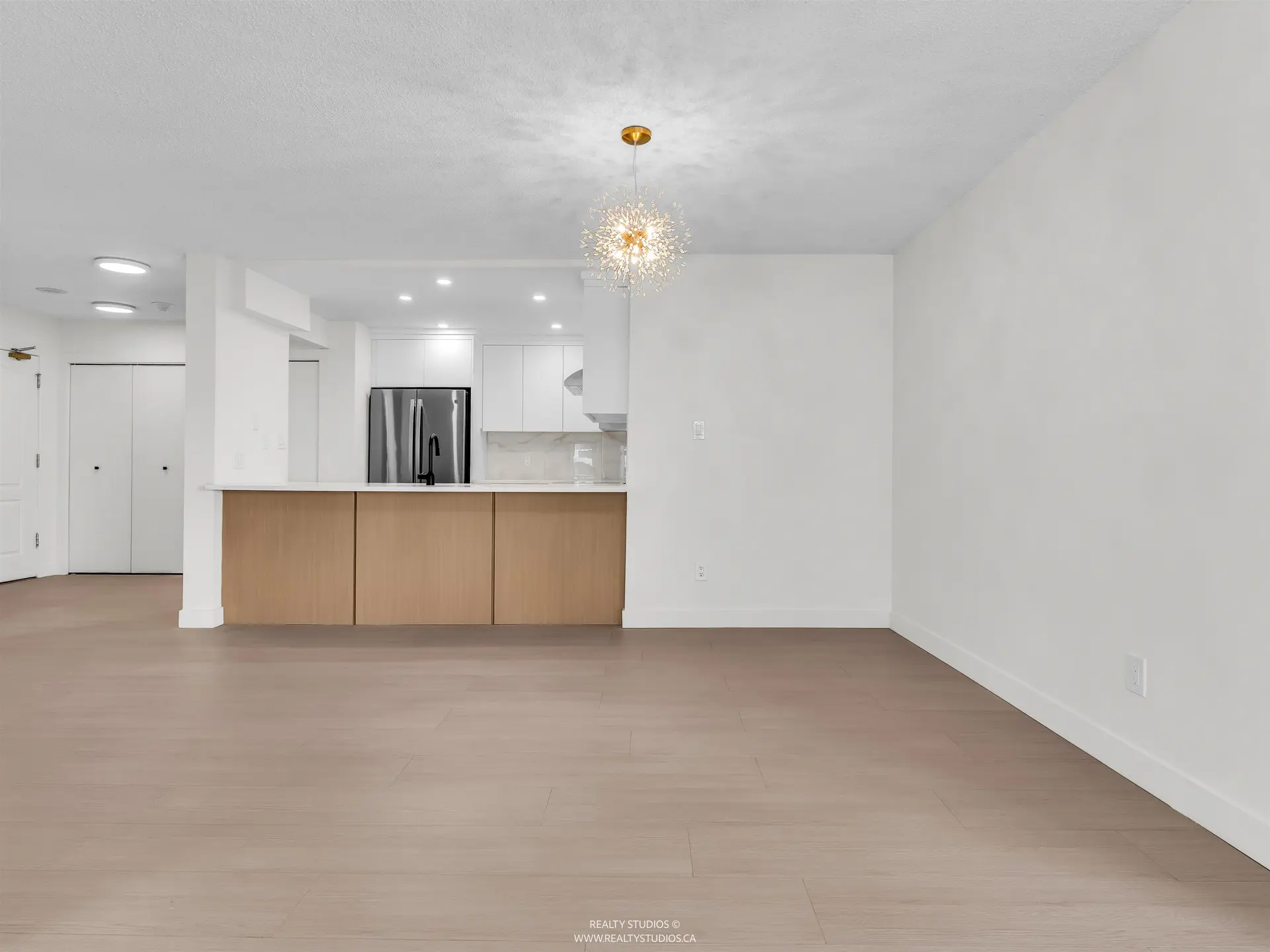 Property at #1003 1135 QUAYSIDE DRIVE, New Westminster, BC