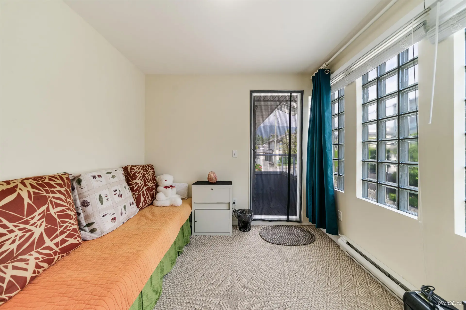 Property at 215 W 18TH STREET, North Vancouver, BC