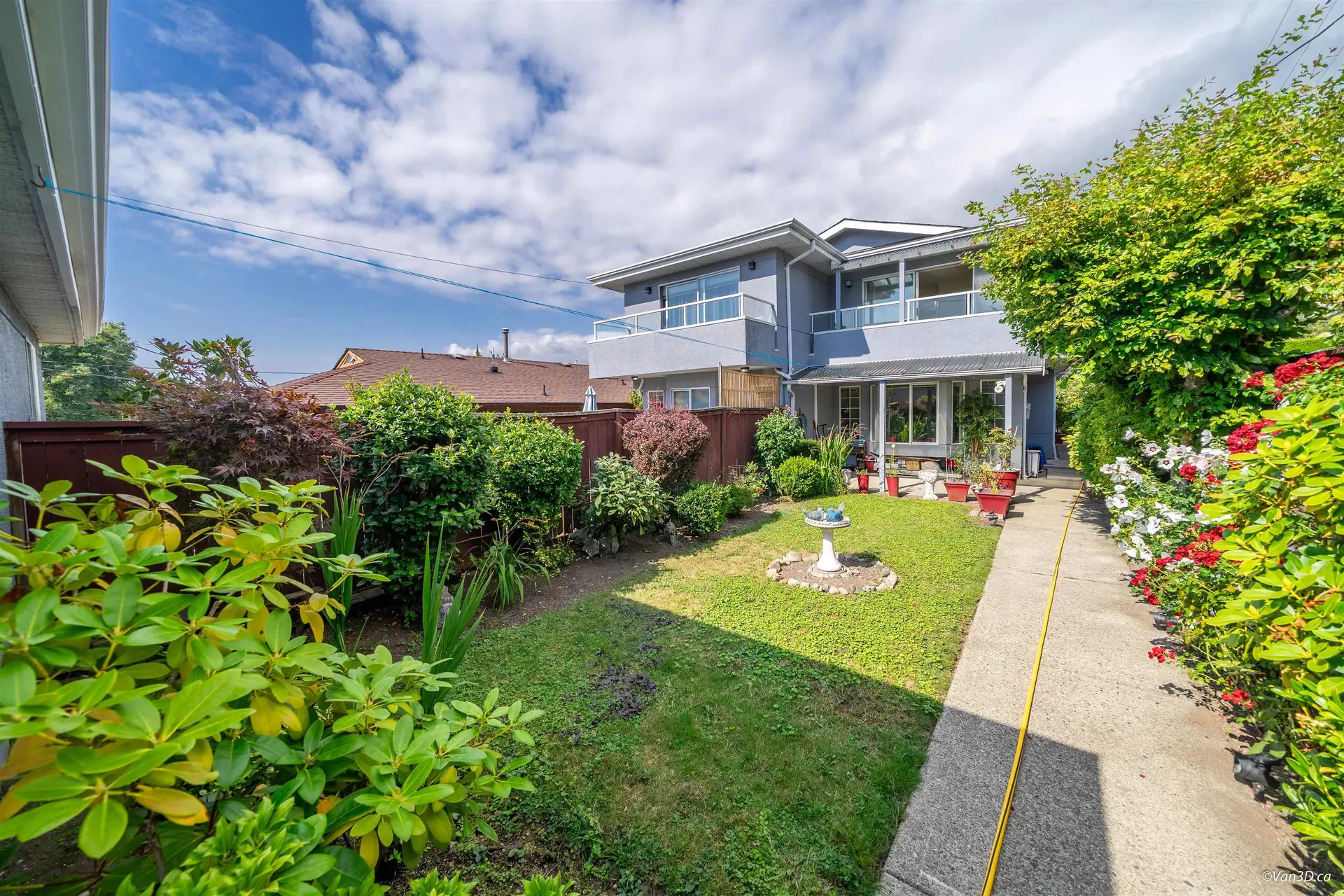 Property at 215 W 18TH STREET, North Vancouver, BC