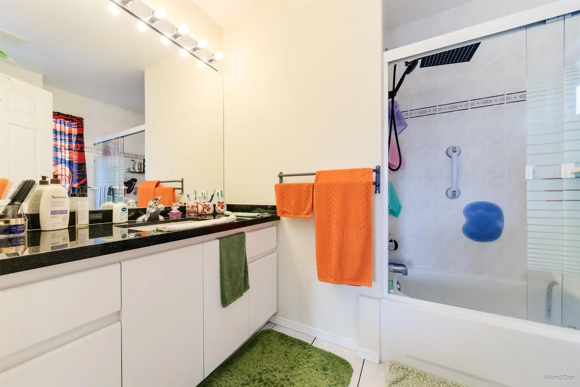 Property at 215 W 18TH STREET, North Vancouver, BC