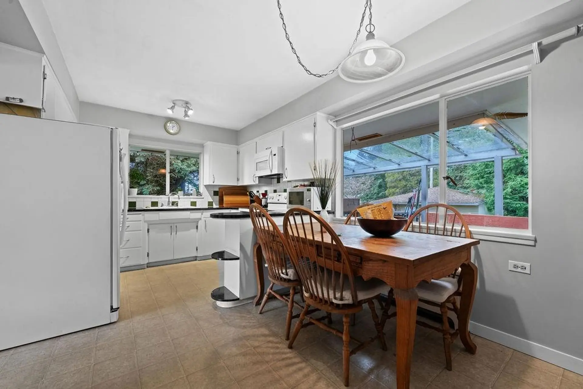 Property at 3955 HIGHLAND BOULEVARD, North Vancouver, BC
