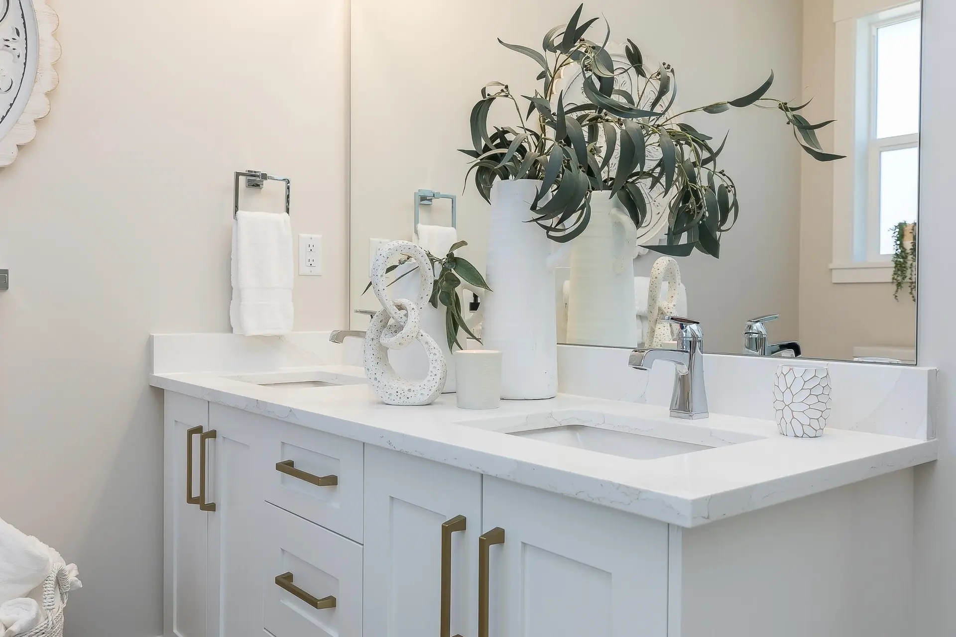 Property at #102 6211 CHILLIWACK RIVER ROAD, Chilliwack, BC