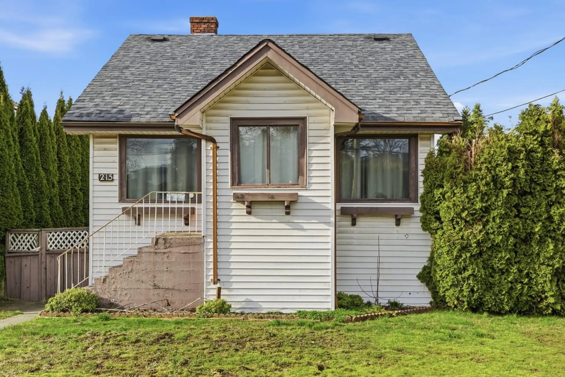 Property at 215 Eighth Avenue, New Westminster, BC