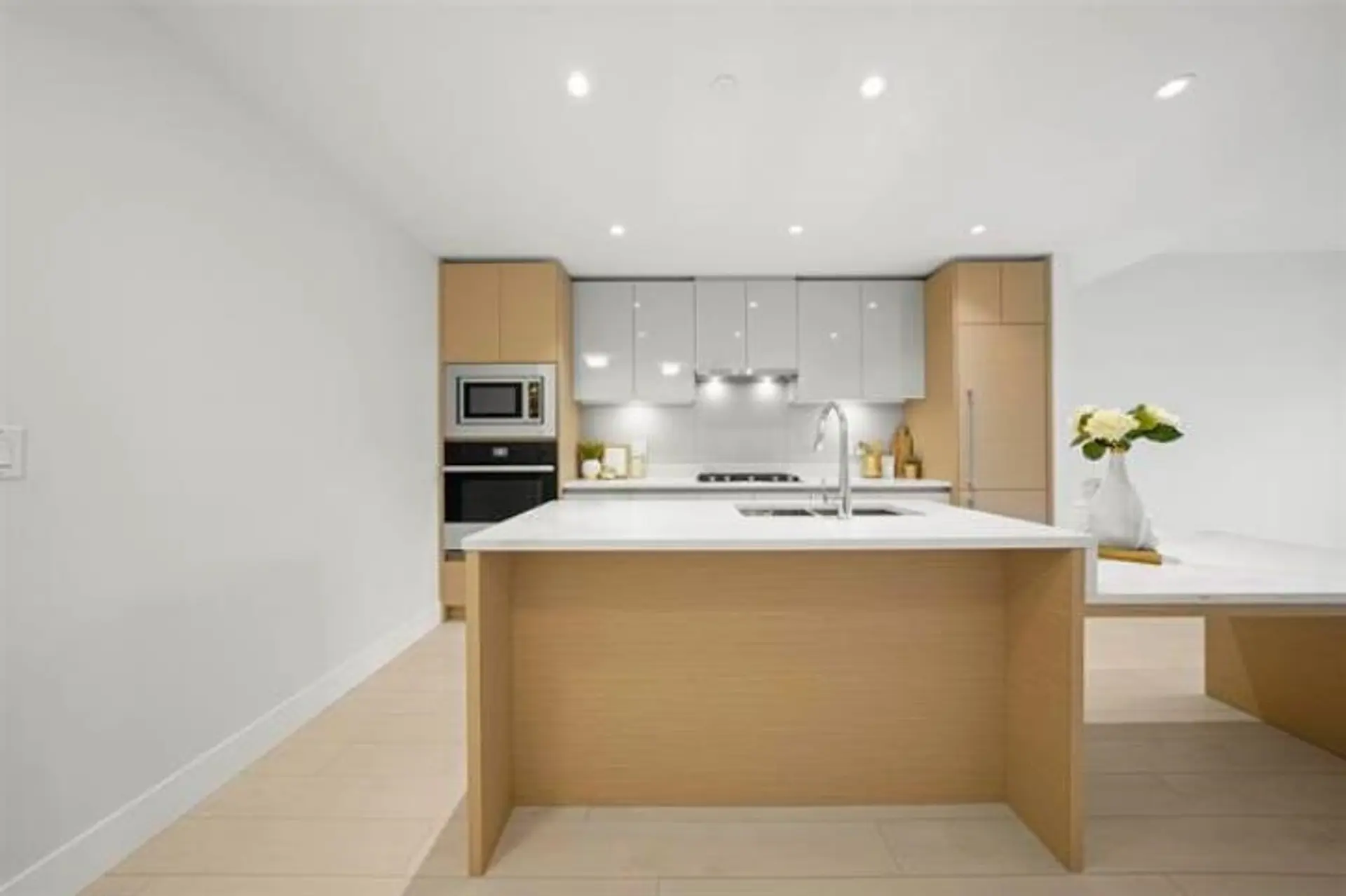 Property at #607 3538 SAWMILL CRESCENT, Vancouver, BC