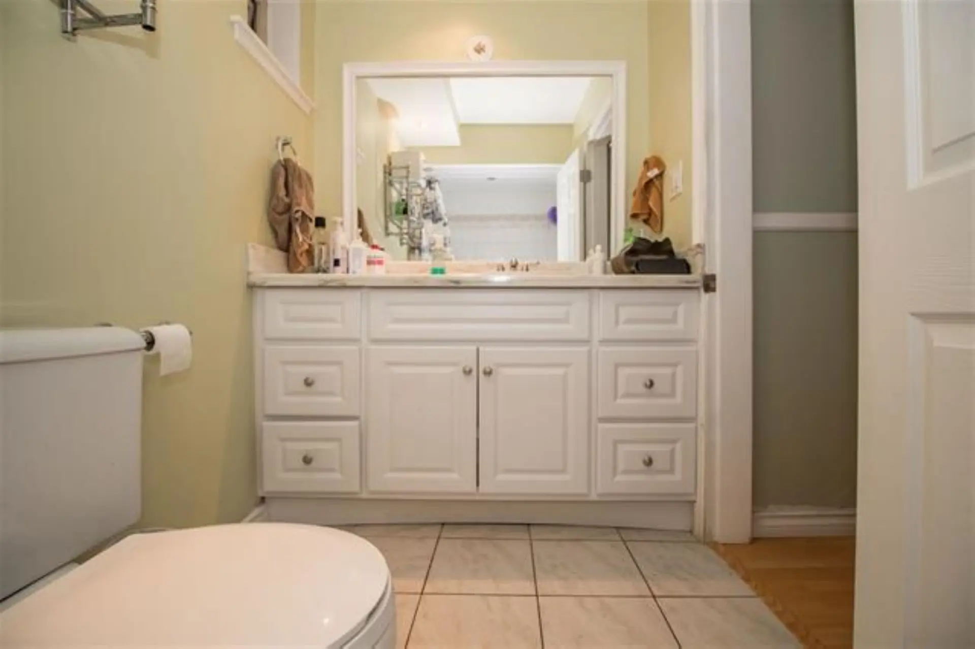 Property at #102 5770 HASTINGS STREET, Burnaby, BC