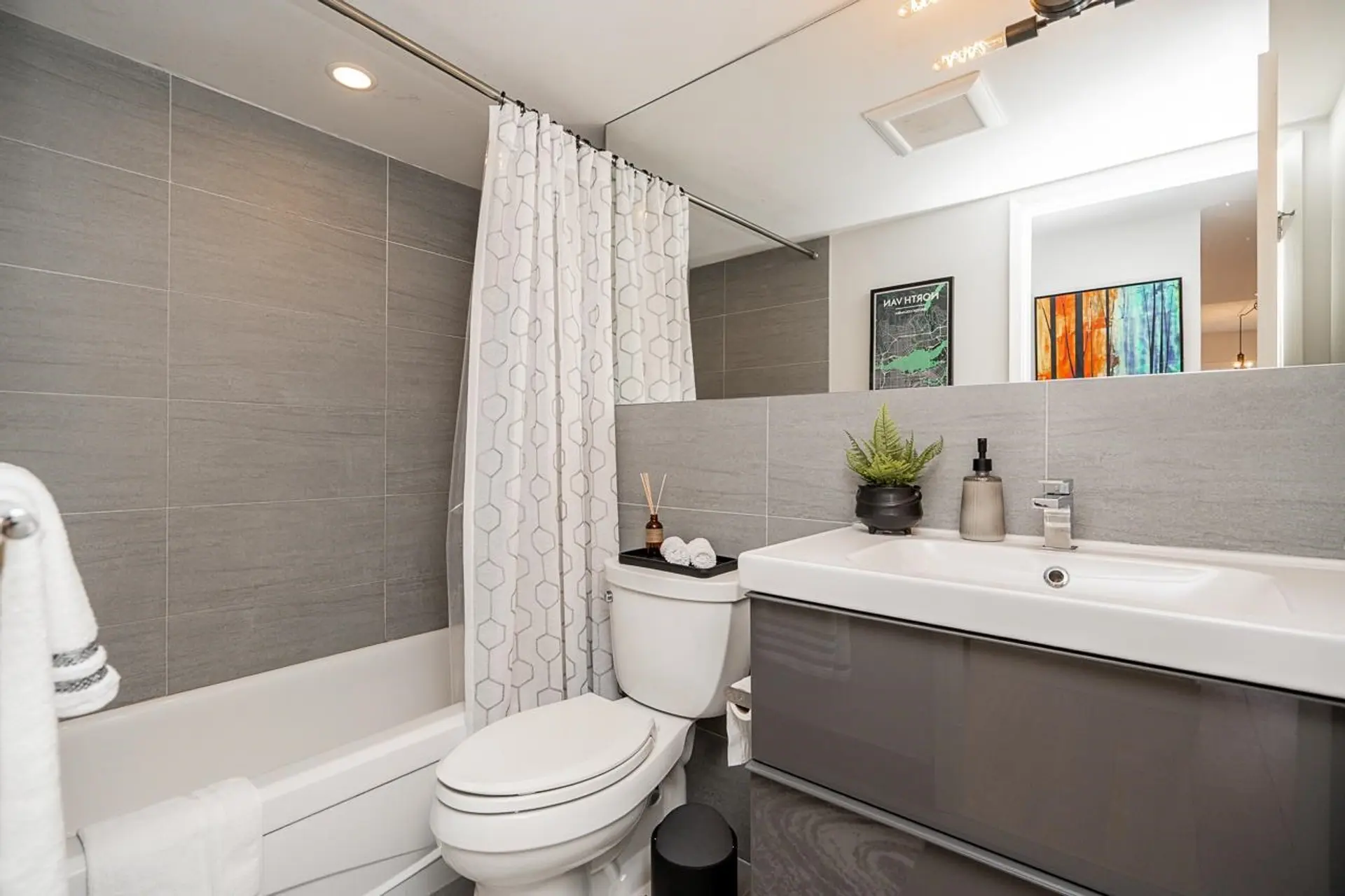 Property at #1202 110 W 4TH STREET, North Vancouver, BC