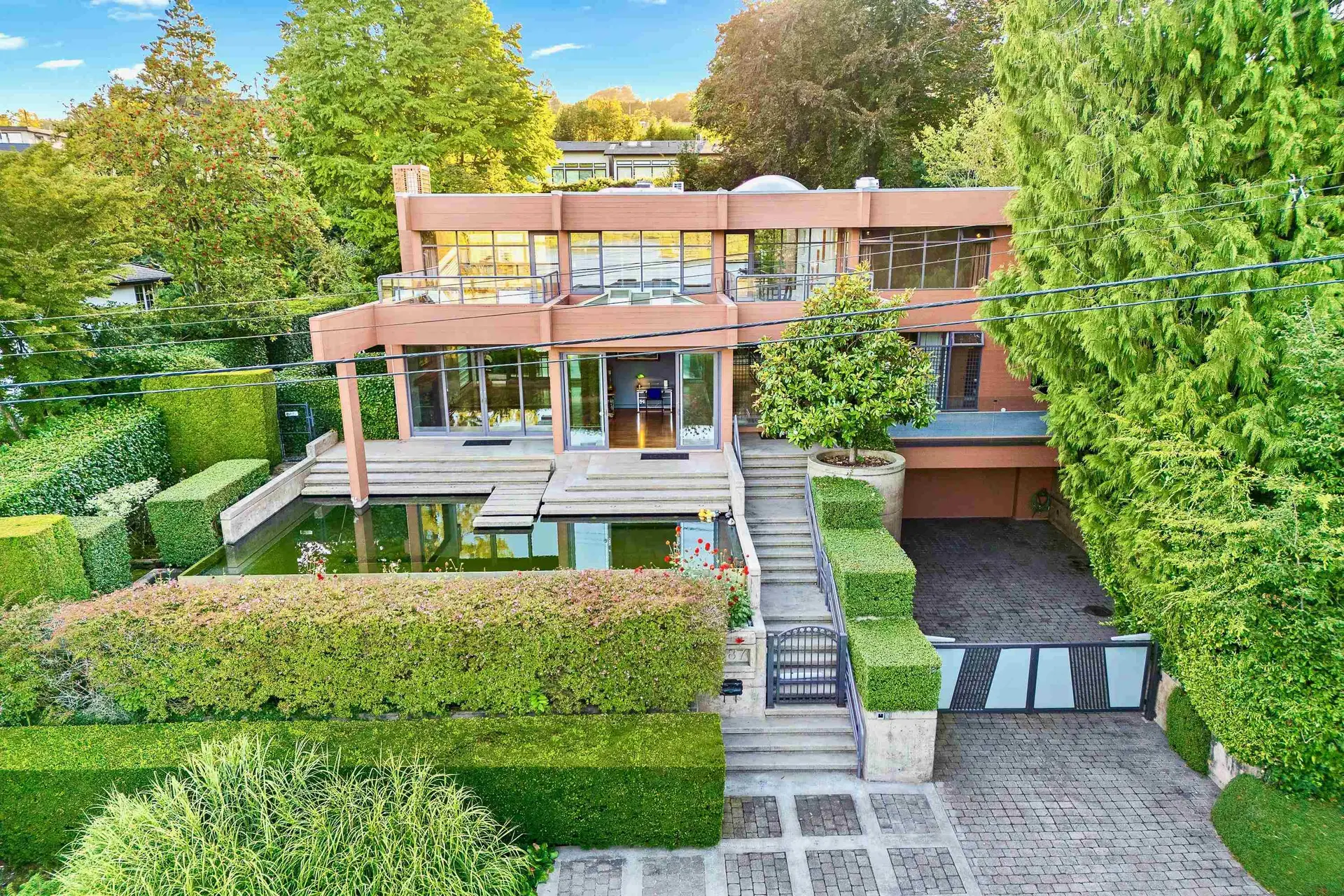Property at 687 Beachview Drive, North Vancouver, BC