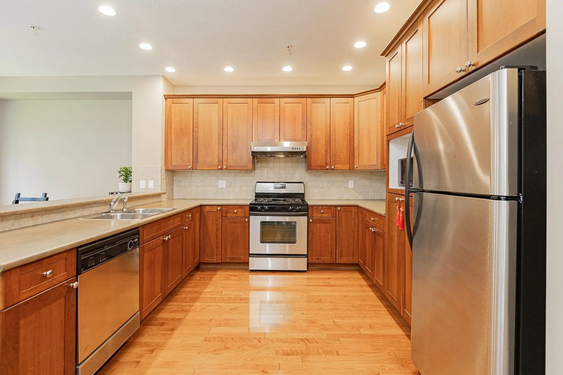 Property at #42 1705 PARKWAY BOULEVARD, Coquitlam, BC