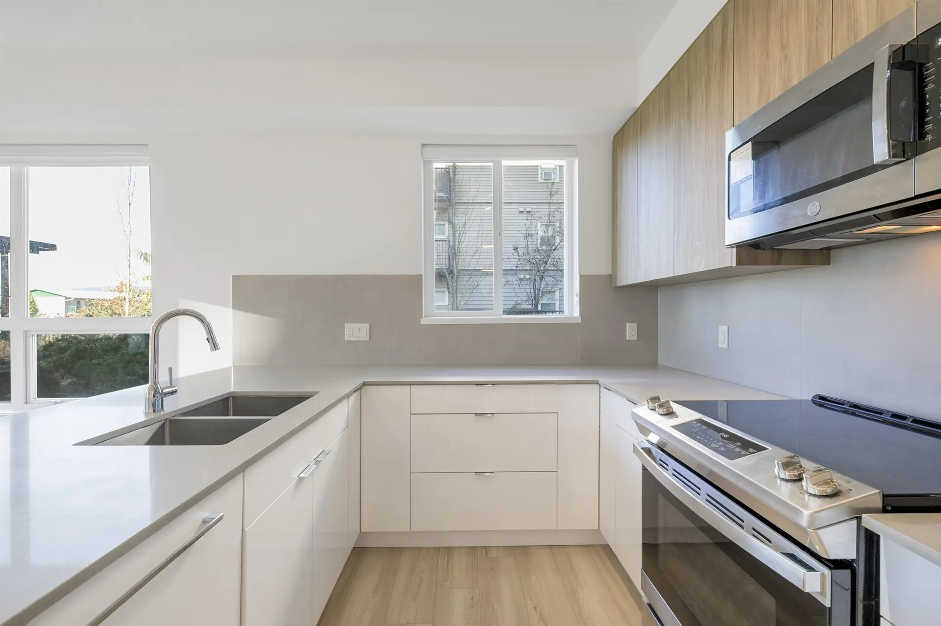 #104 11913 Burnett Street - Image 4
