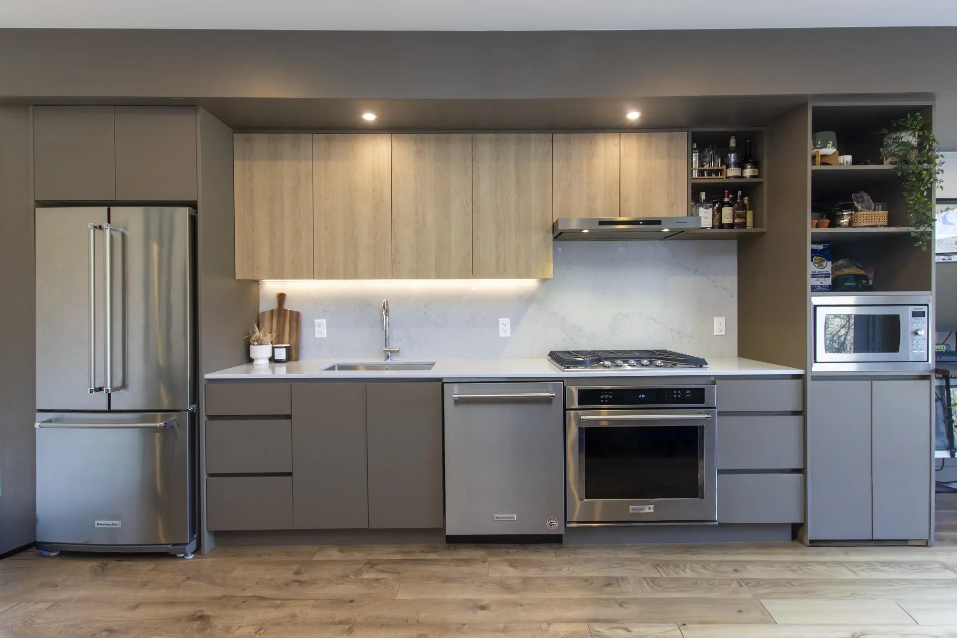 Property at #610 38362 BUCKLEY AVENUE, Squamish, BC