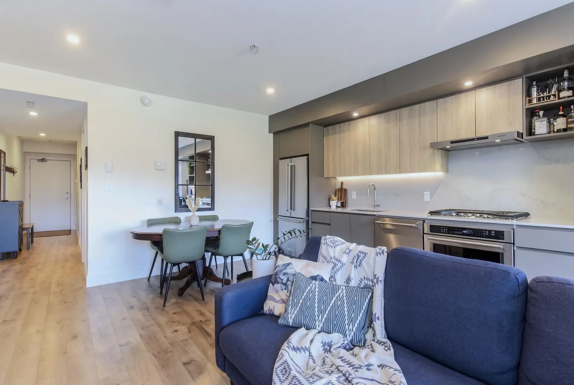 Property at #610 38362 BUCKLEY AVENUE, Squamish, BC