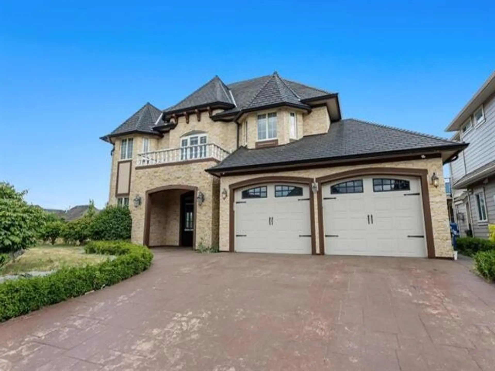 Property at 35632 Eagle View Place, Abbotsford, BC