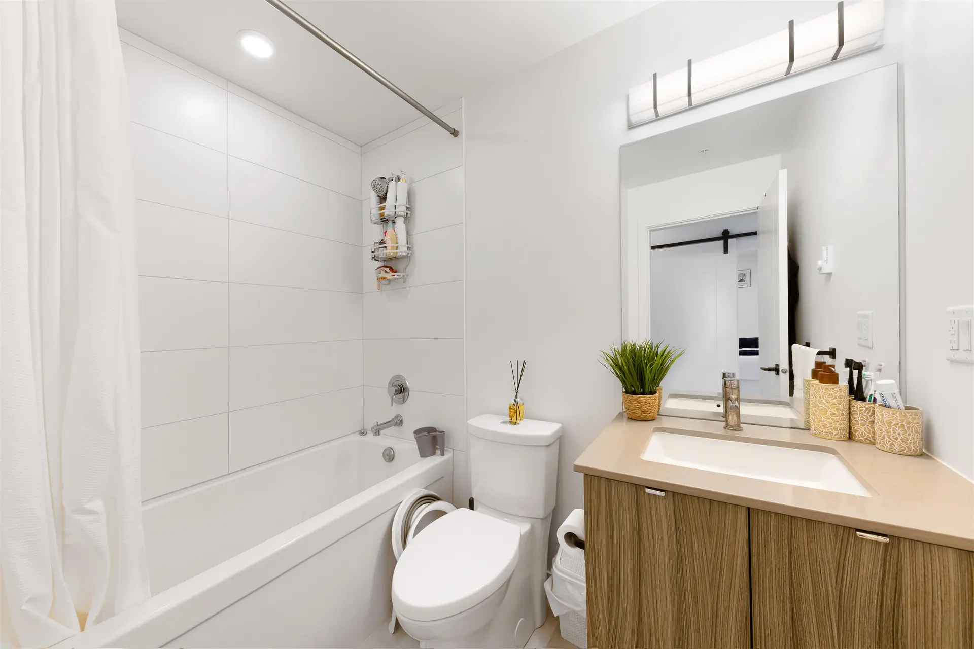 Property at #406 32828 LANDEAU PLACE, Abbotsford, BC