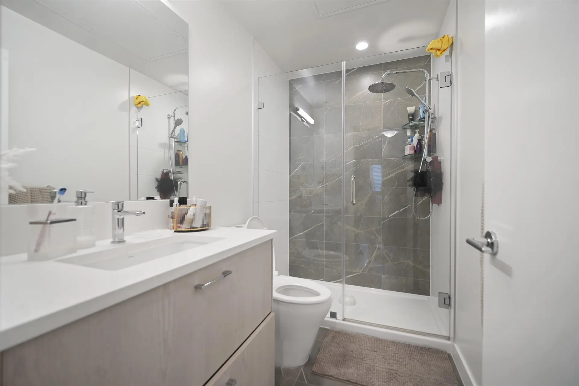 Property at #405 10777 138 STREET, Surrey, BC