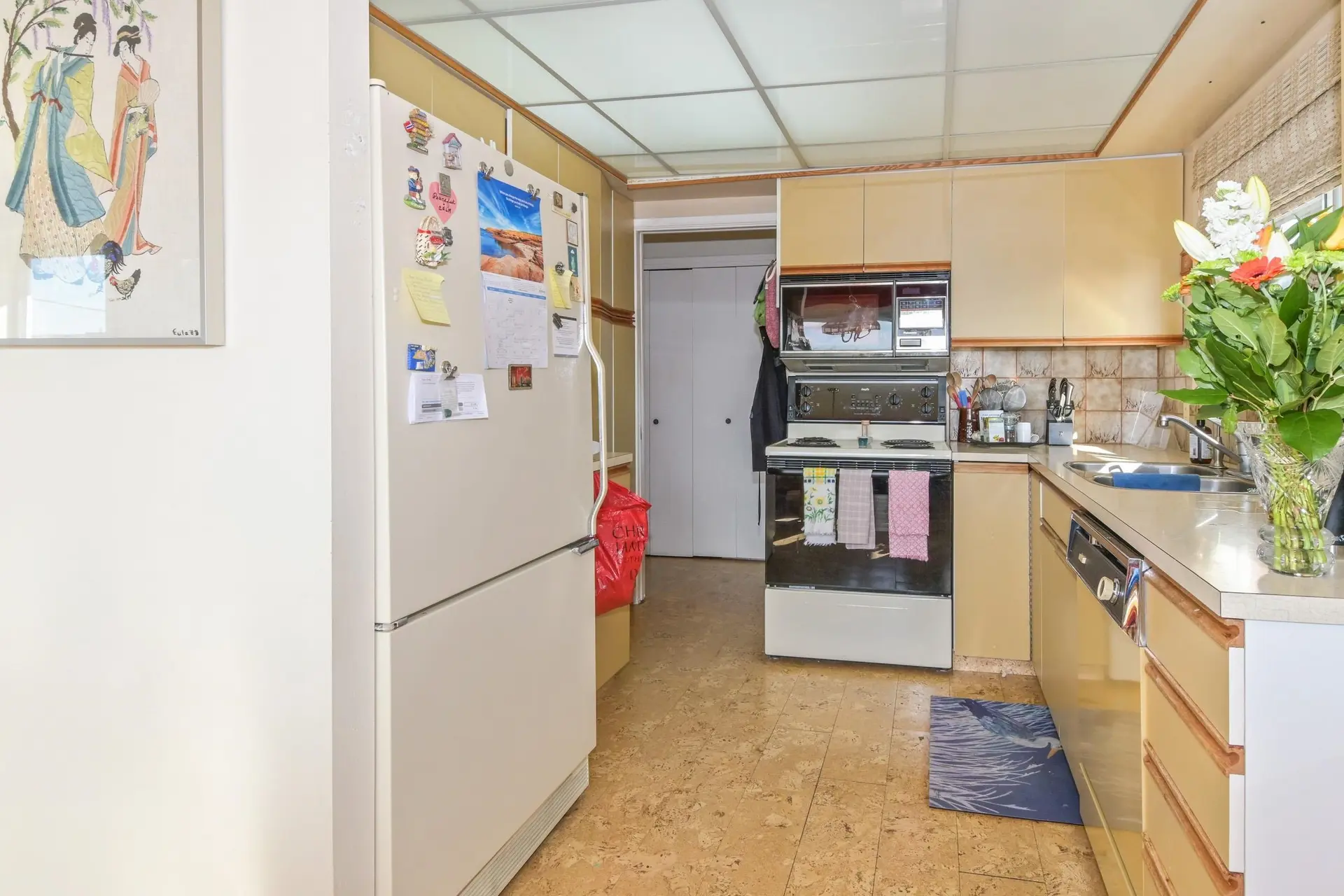 Property at 15761 CLIFF AVENUE, White Rock, BC