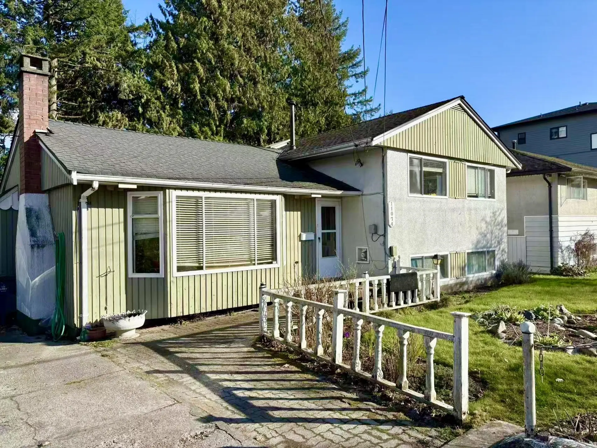 11074 146 Street - Image 3