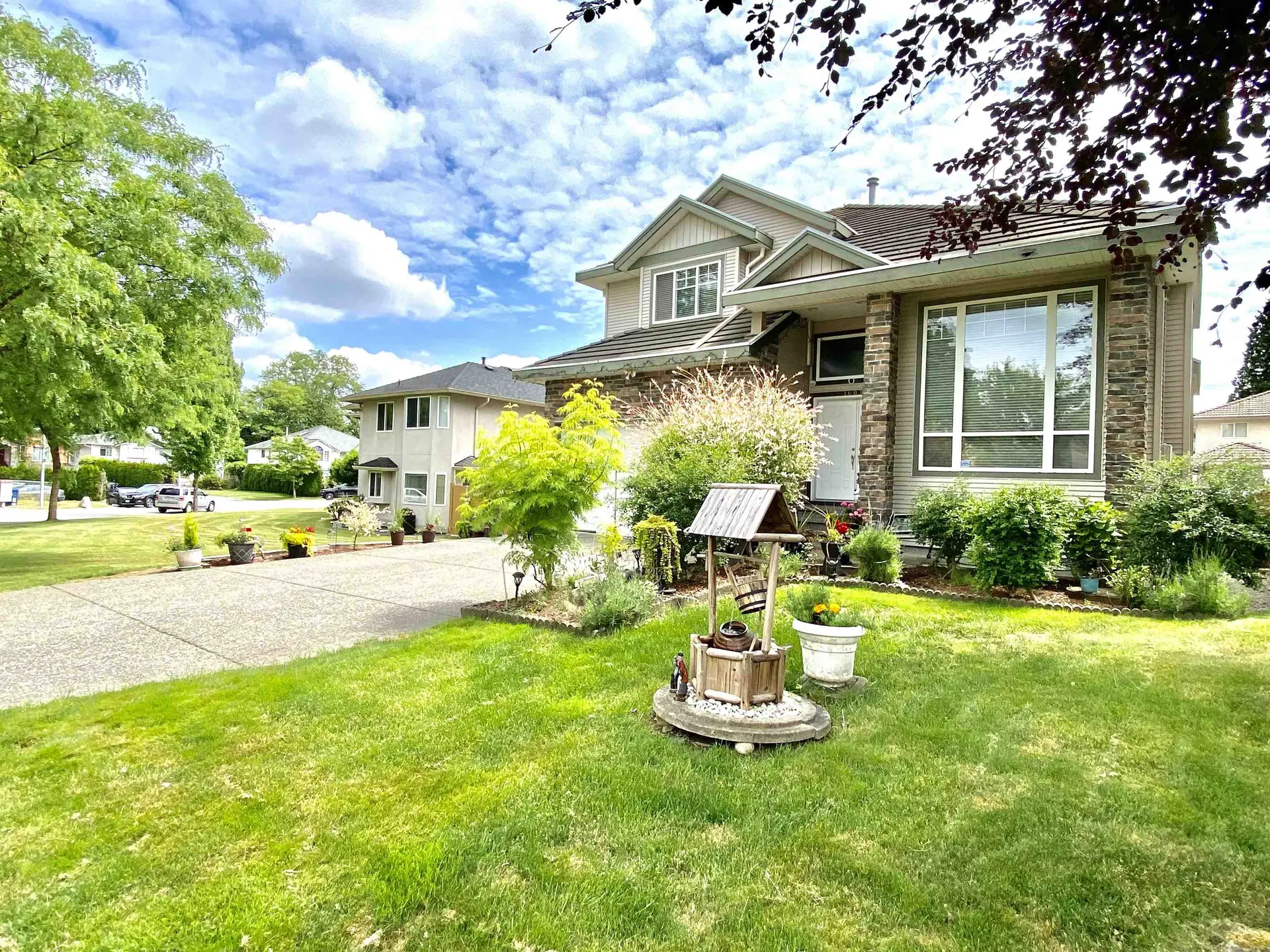 Property at 16072 96a Avenue, Surrey, BC