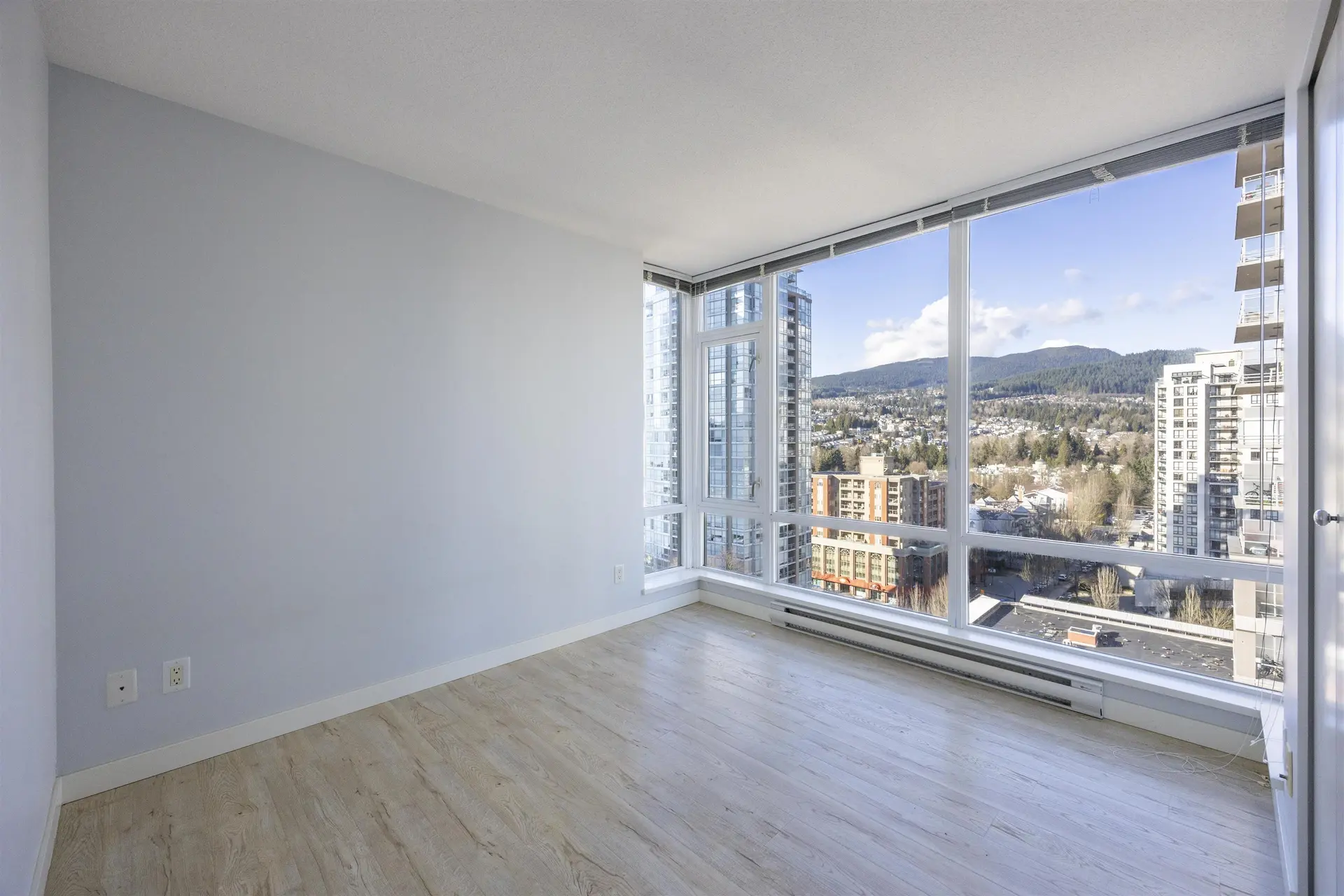 Property at #1603 2980 ATLANTIC AVENUE, Coquitlam, BC