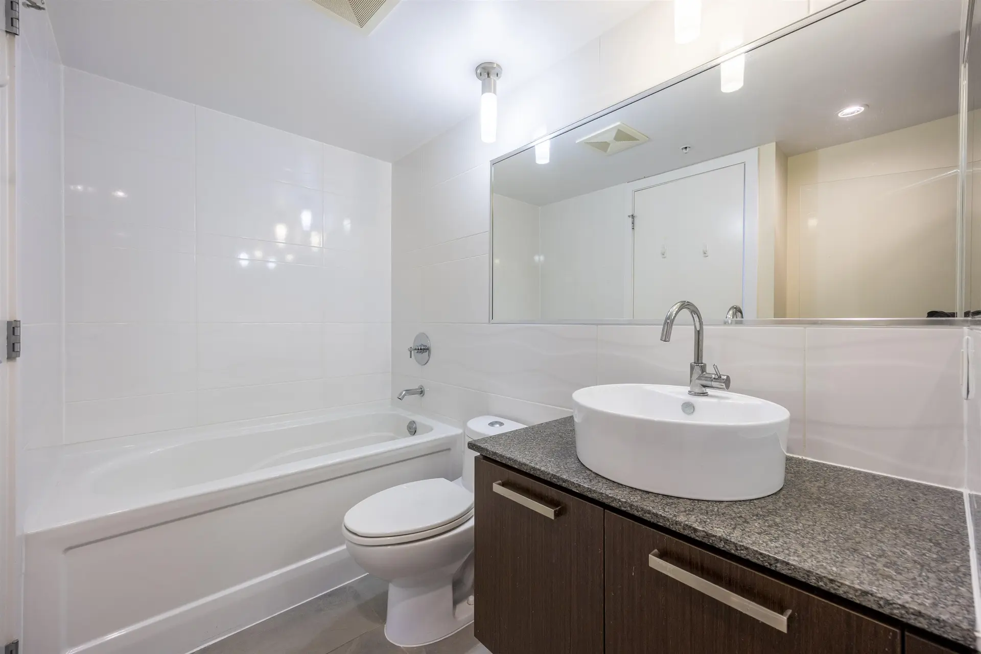 Property at #1603 2980 ATLANTIC AVENUE, Coquitlam, BC