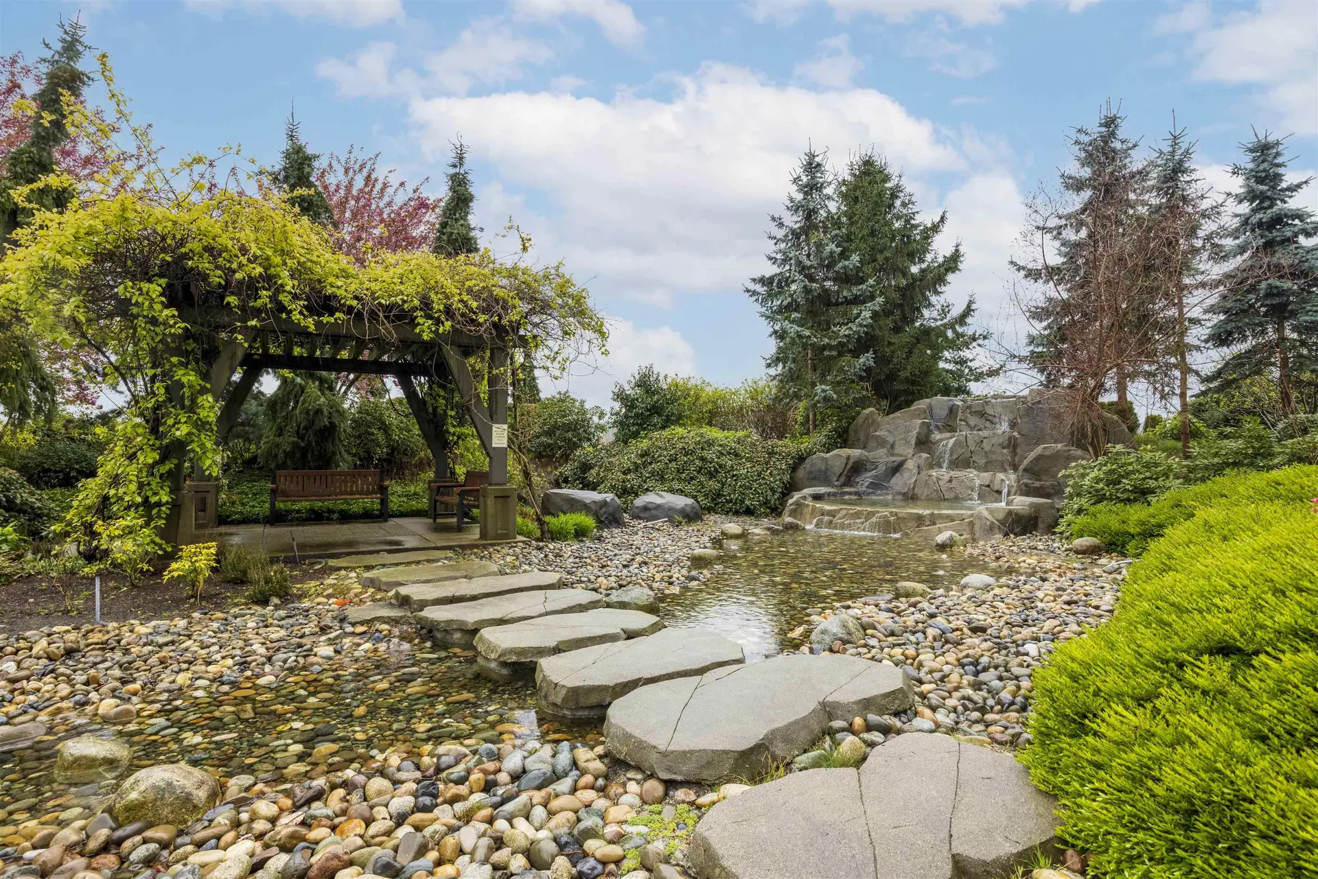 Property at #1603 2980 ATLANTIC AVENUE, Coquitlam, BC