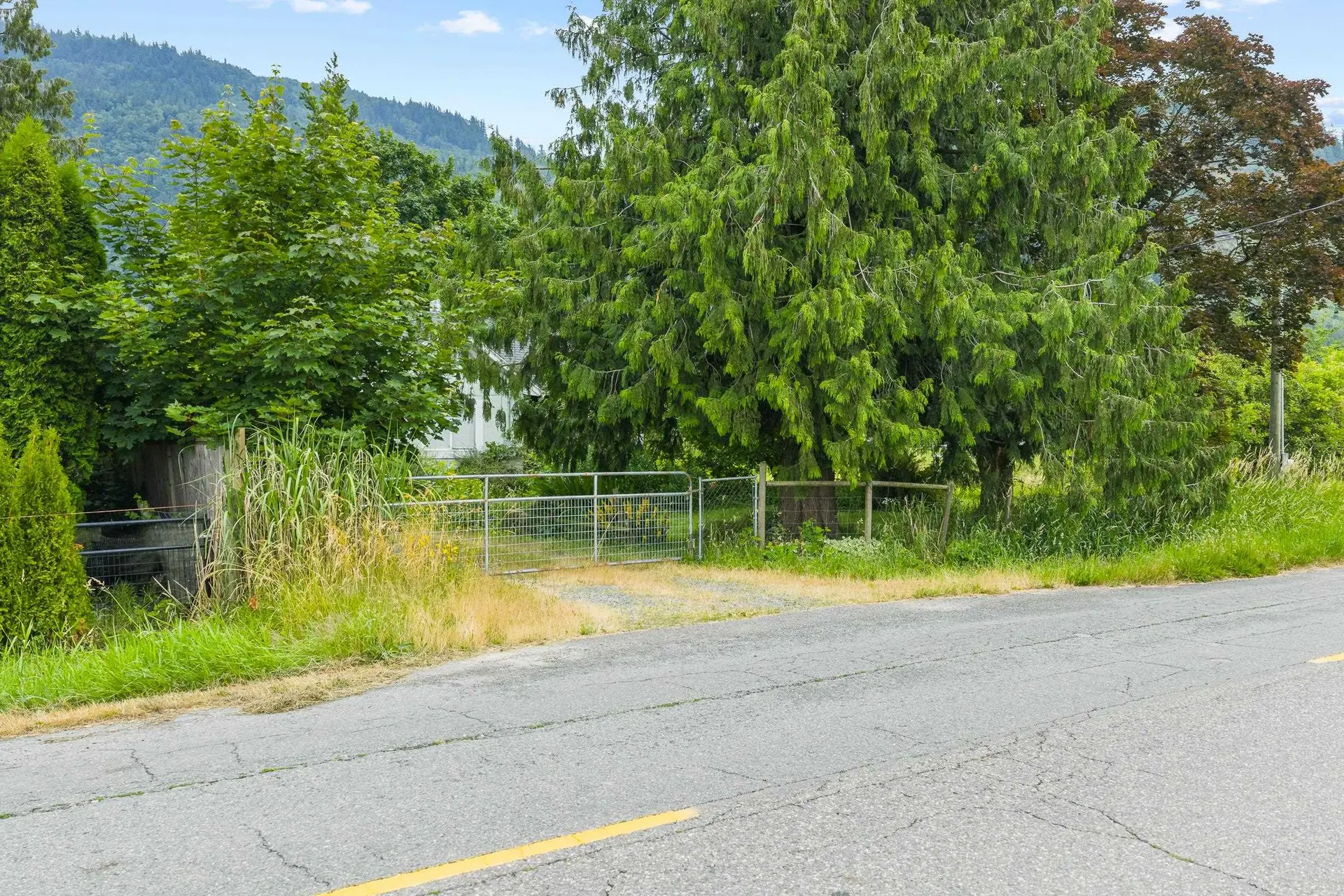 Property at 394 ARNOLD ROAD, Abbotsford, BC