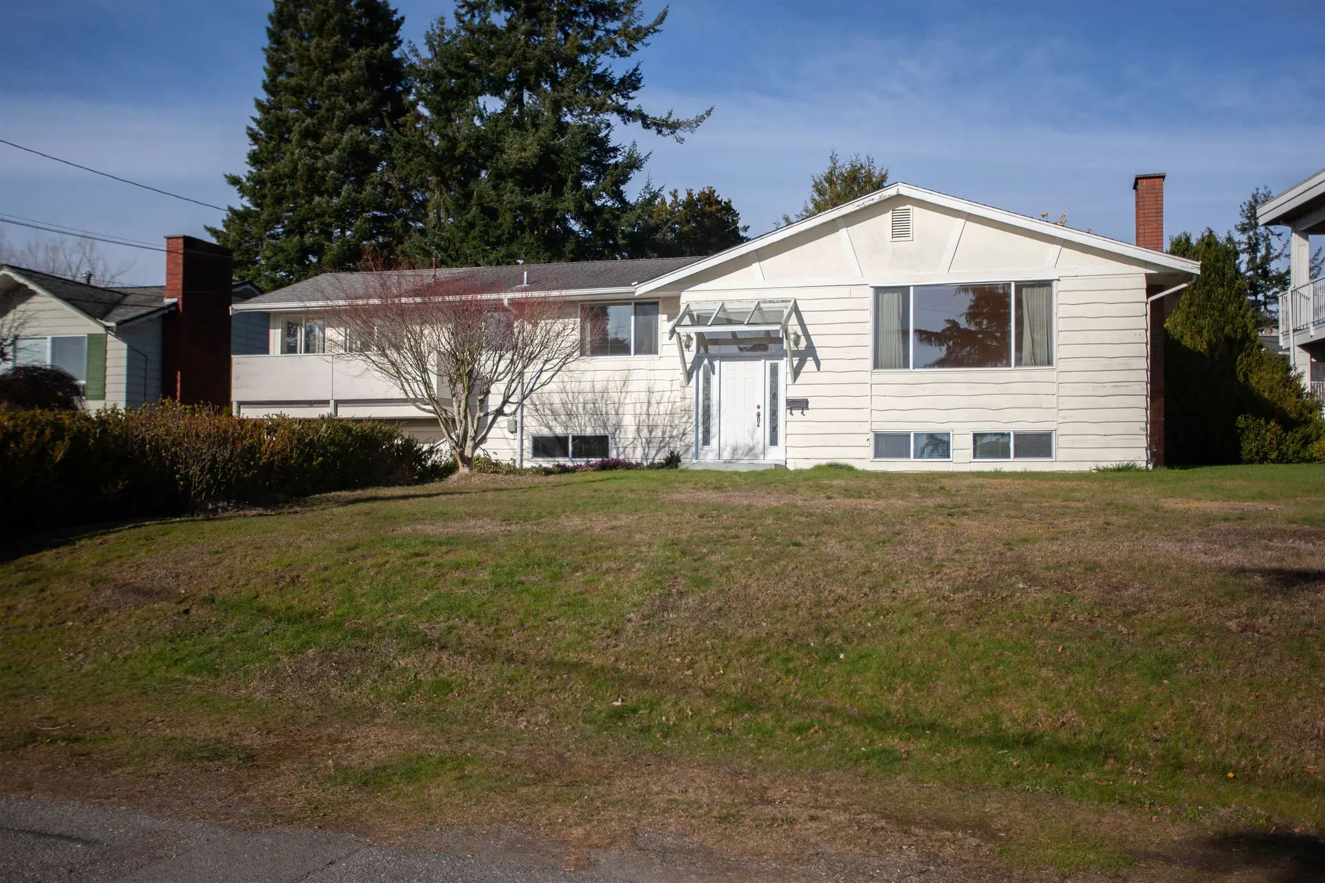 Property at 14451 MANN PARK CRESCENT, White Rock, BC