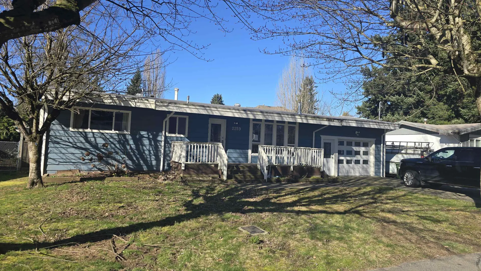 Property at 2259 Lynden Street, Abbotsford, BC