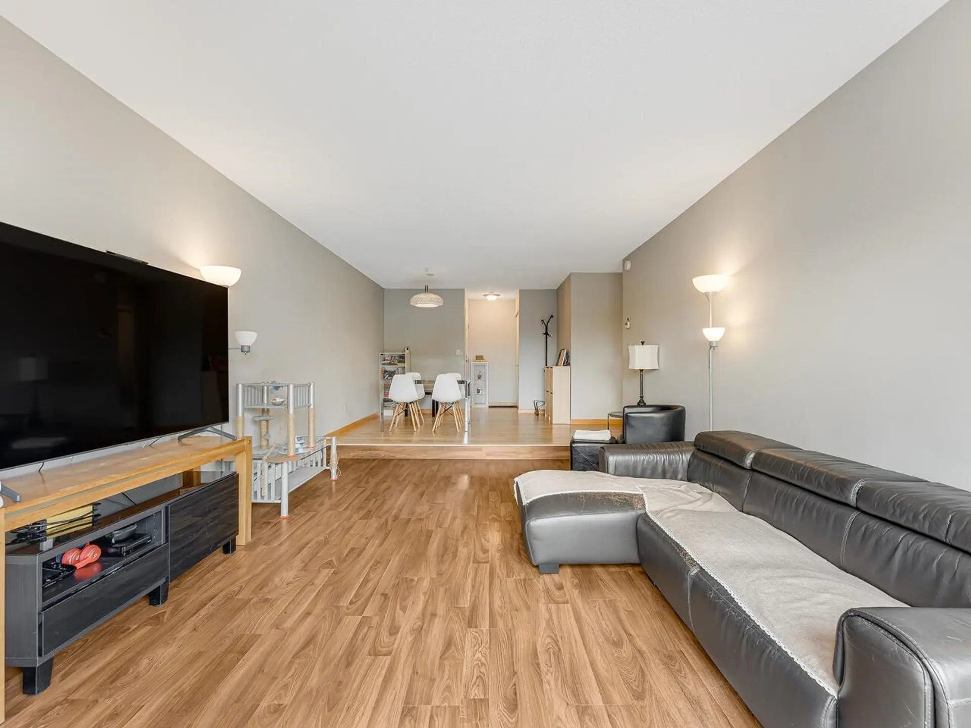 Property at #305 8760 NO. 1 ROAD, Richmond, BC