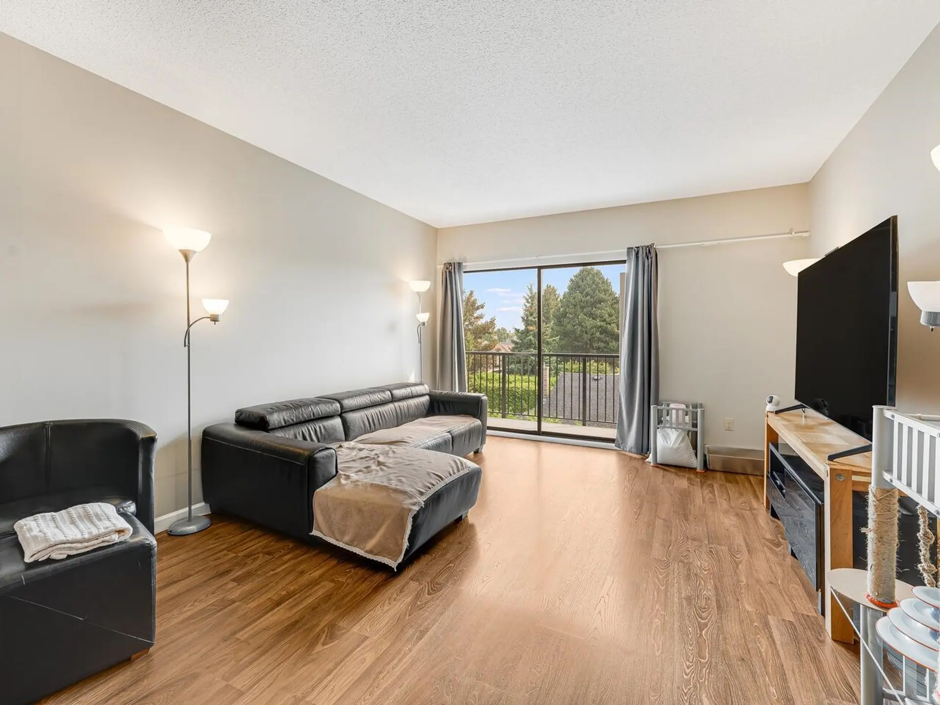 Property at #305 8760 NO. 1 ROAD, Richmond, BC