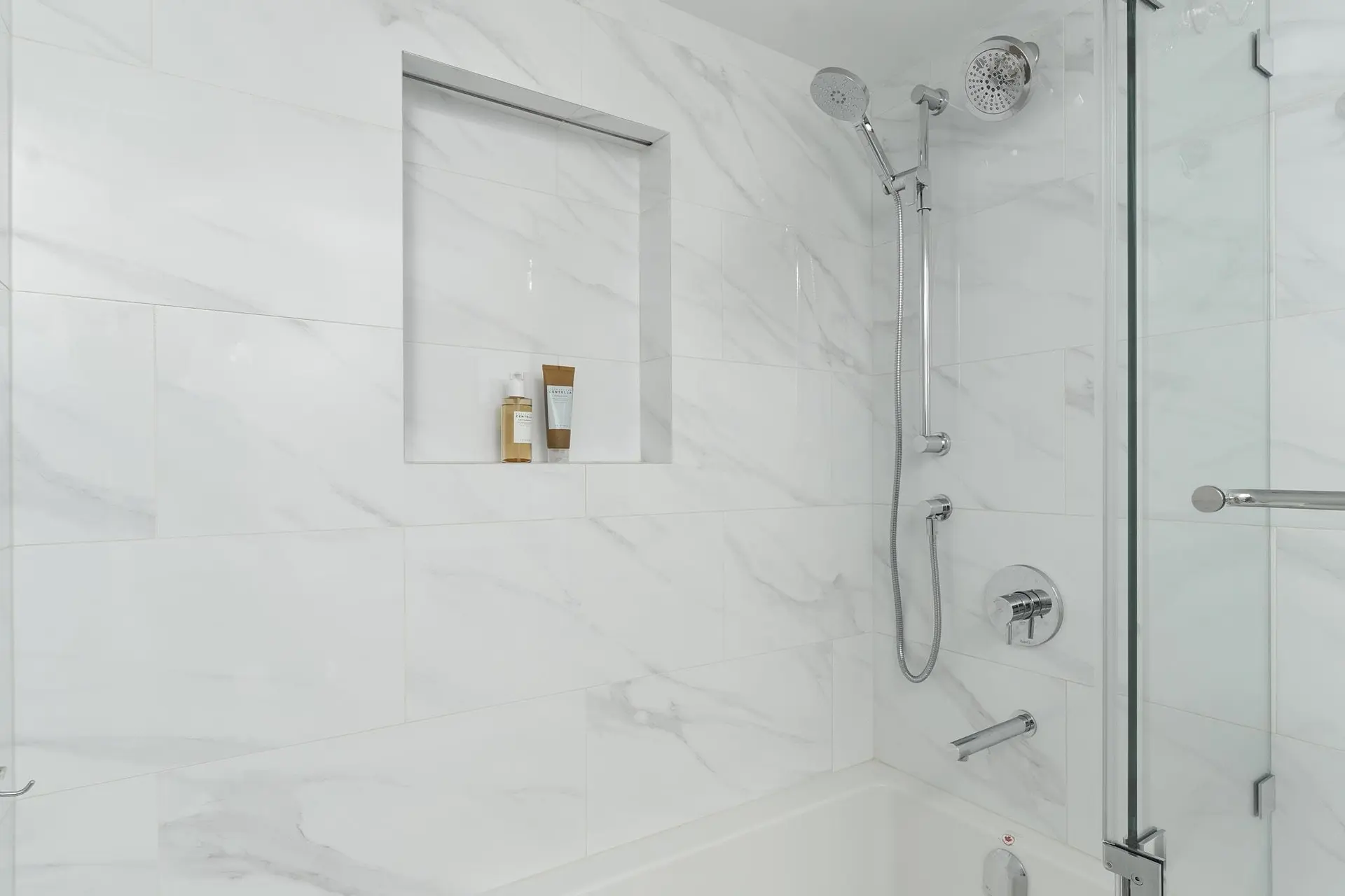 Property at #903 995 ROCHE POINT DRIVE, North Vancouver, BC