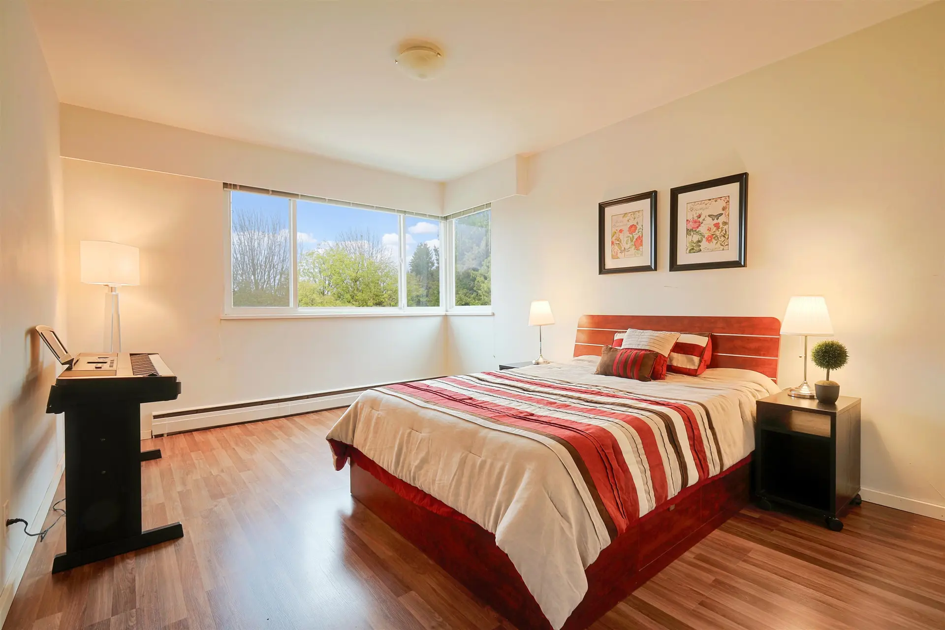 Property at #502 1750 ESQUIMALT AVENUE, West Vancouver, BC