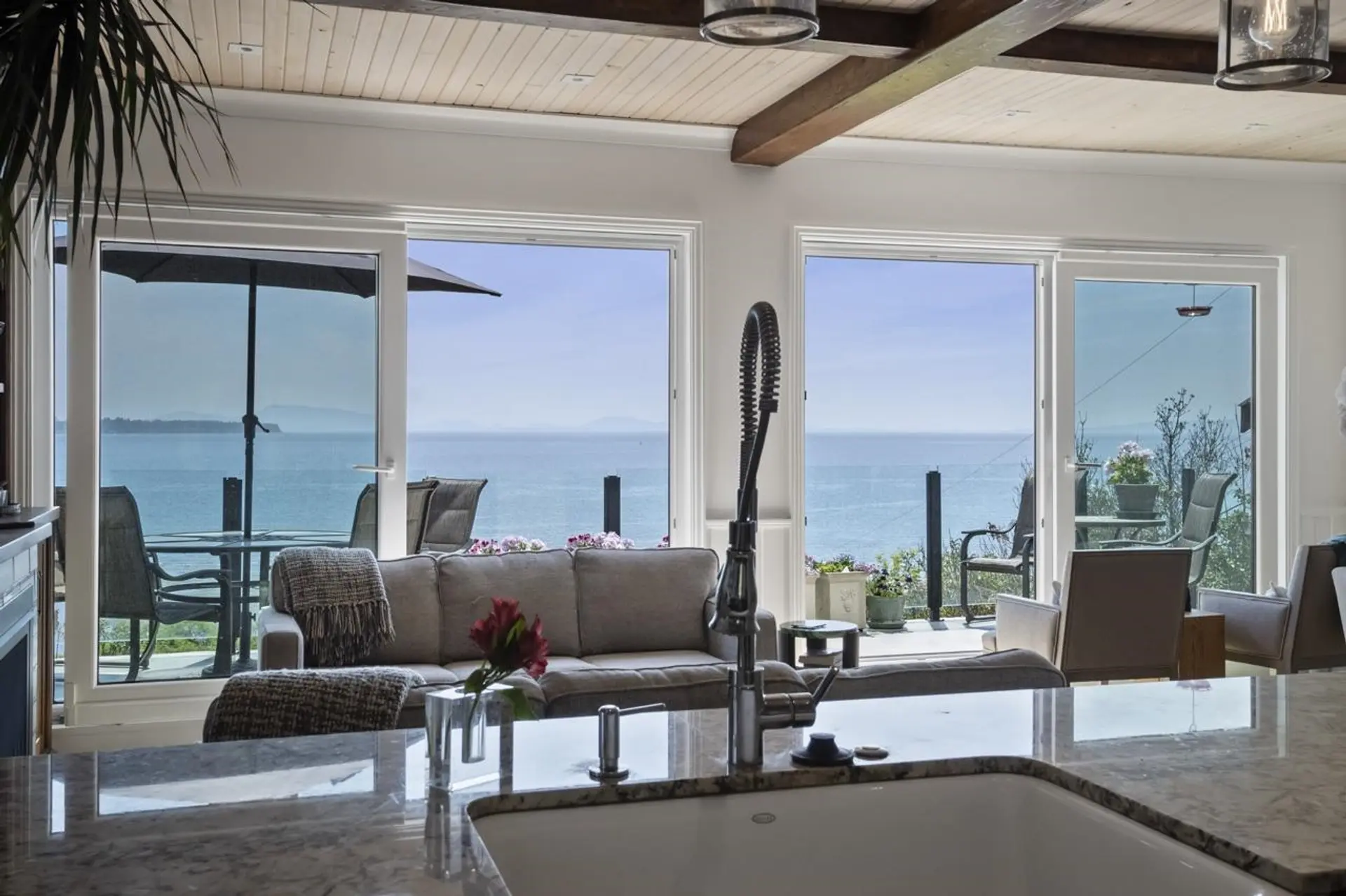 Property at 14553 Sunset Drive, White Rock, BC