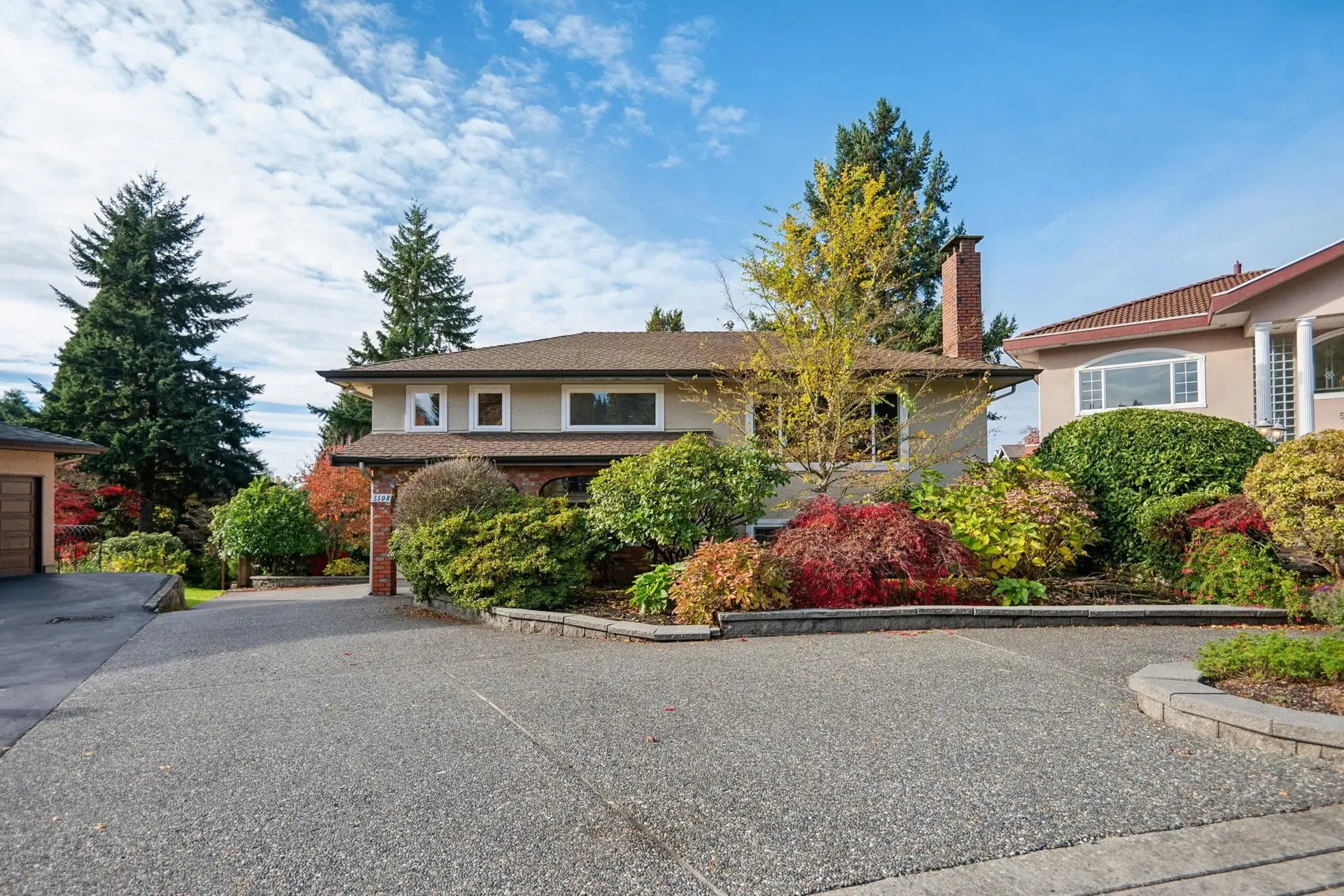 Property at 5508 Cedardale Court, Burnaby, BC