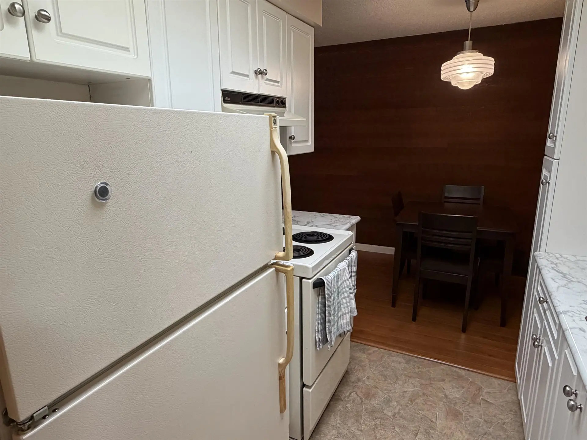 Property at #109 3925 KINGSWAY, Burnaby, BC