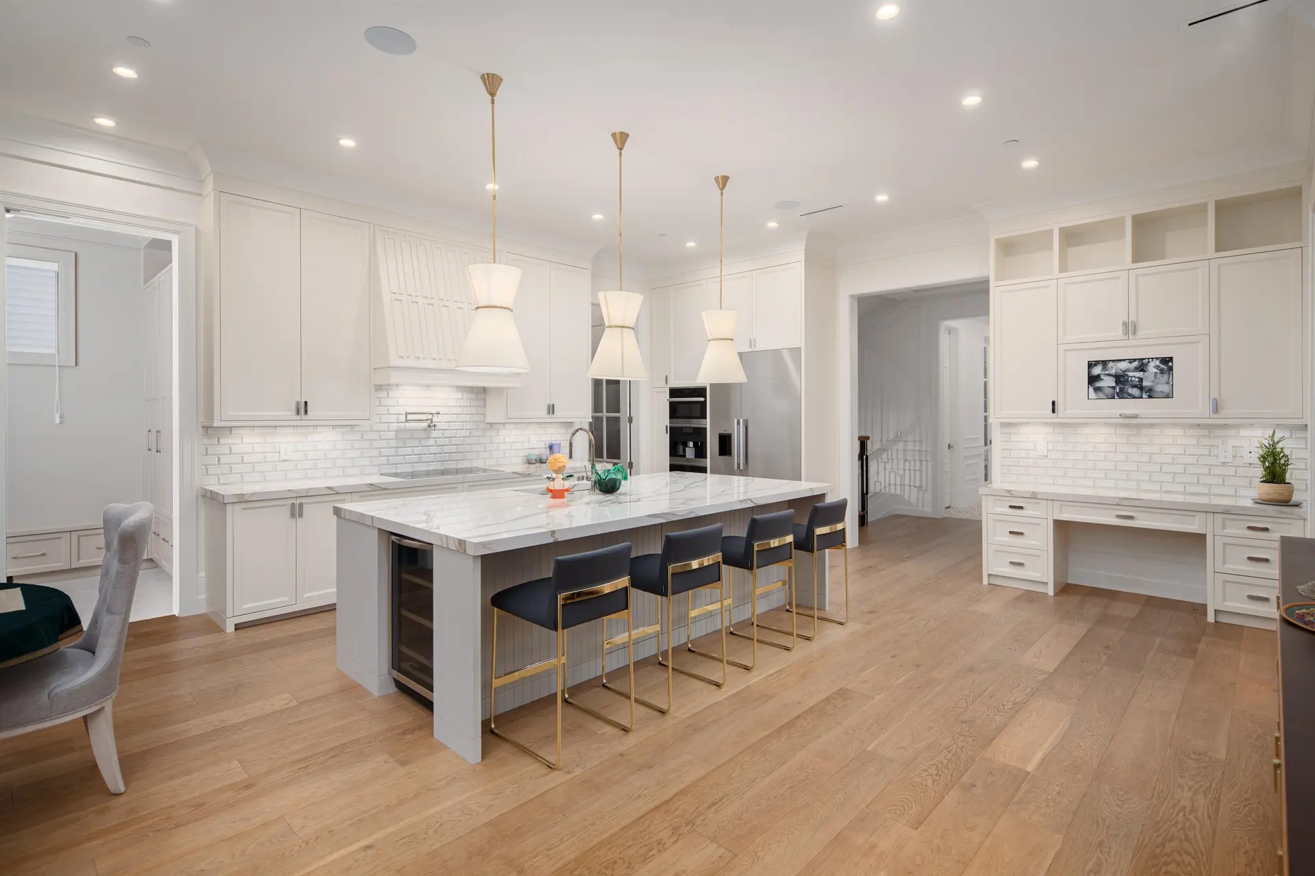 6005 Alma Street - Image 11