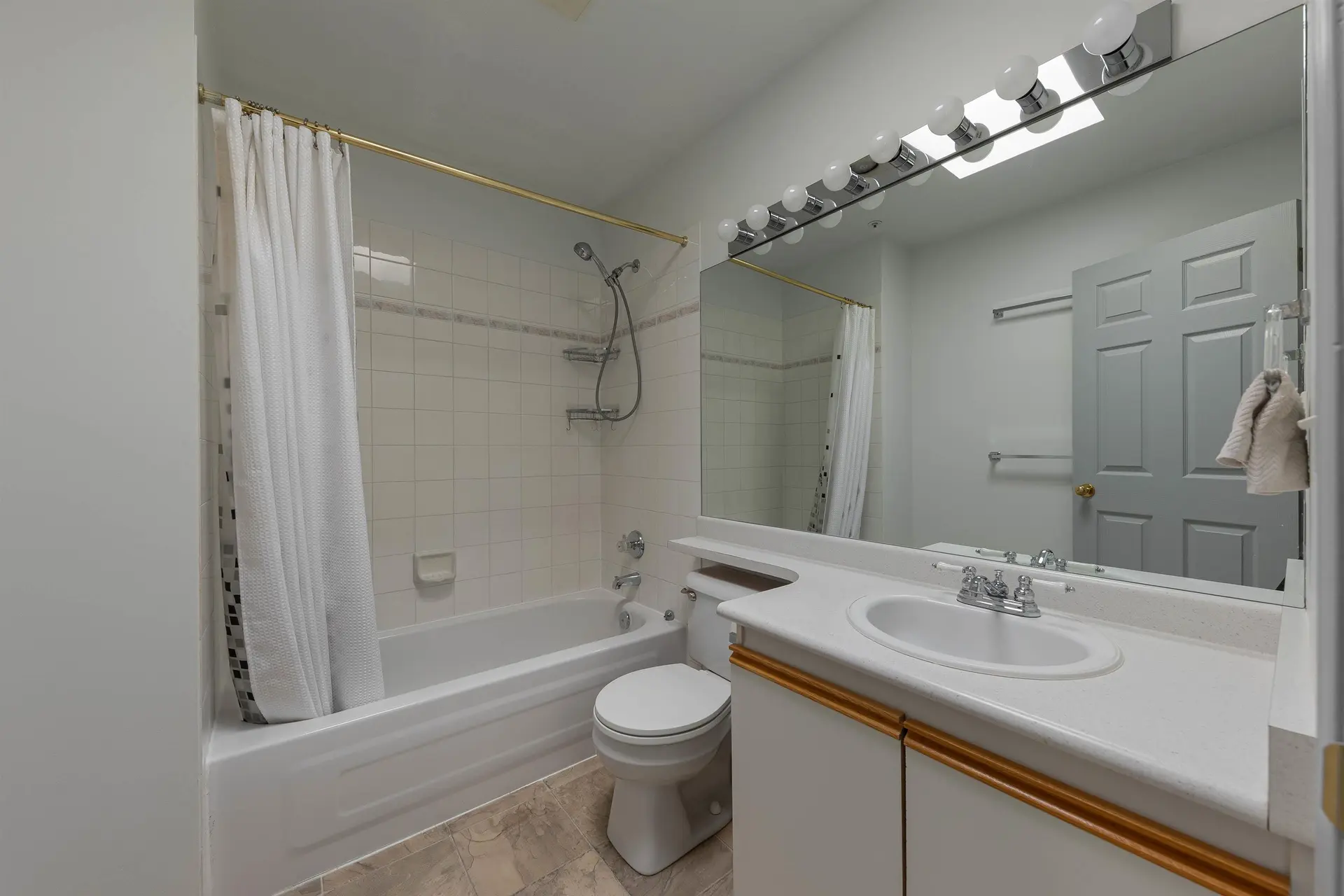 Property at #E309 40180 WILLOW CRESCENT, Squamish, BC